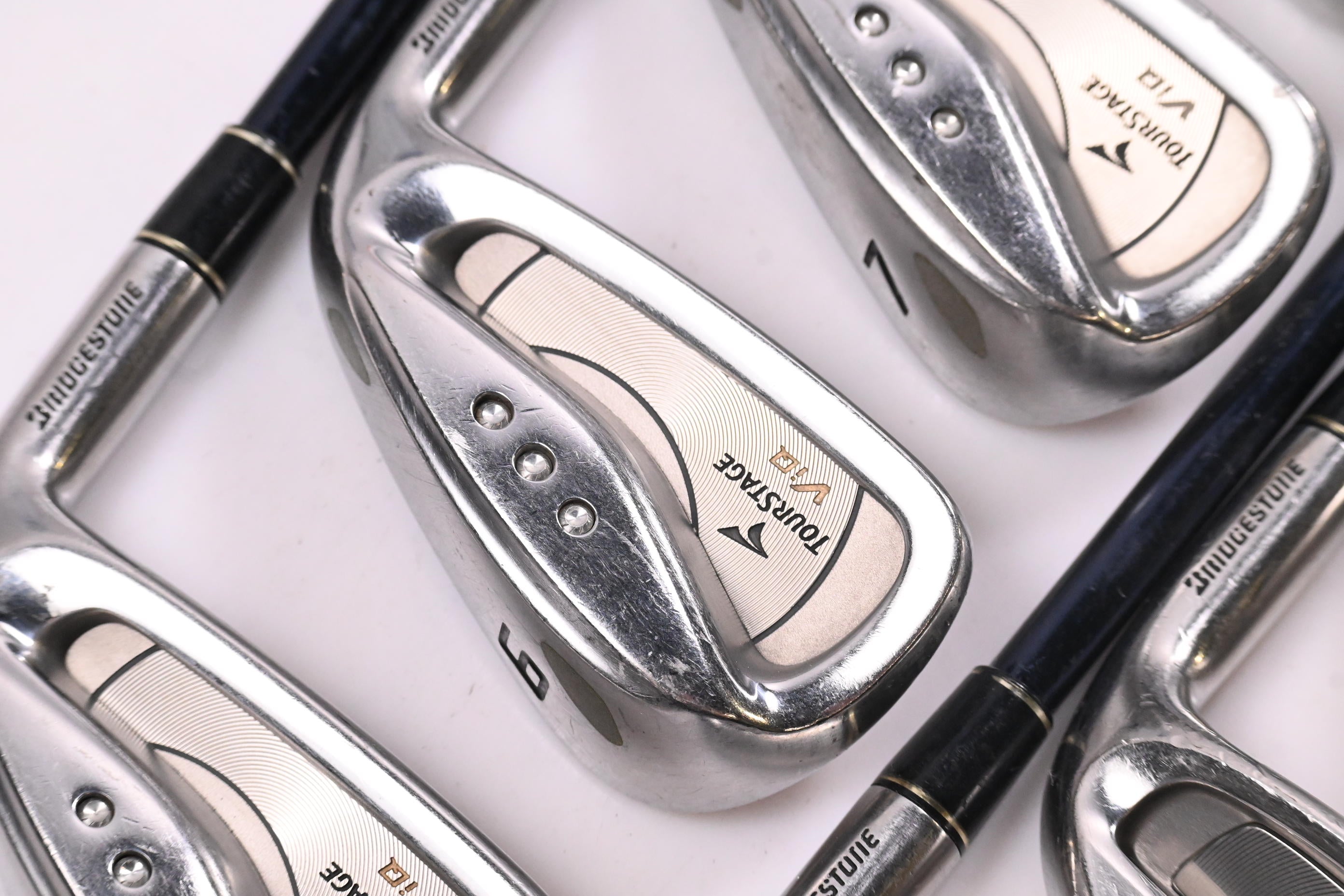 Bridgestone TourStage VIQ  Irons / 5-PW+GW+SW / Regular Flex TourStage TSI-50