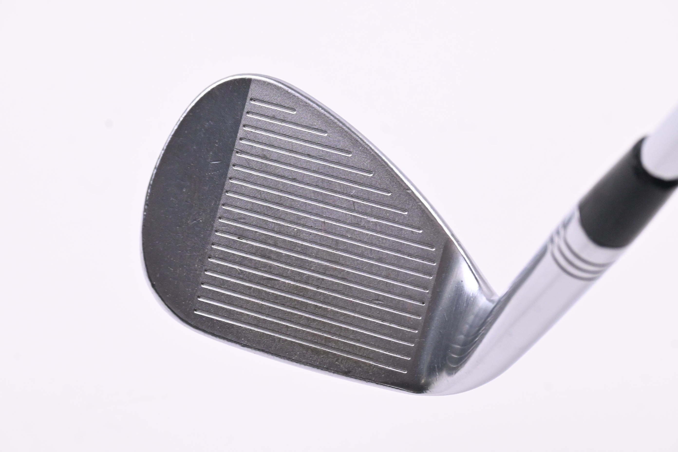 Taylormade Milled Grind Gap Wedge / 52 Degree / Wedge Flex Dynamic Gold Shaft