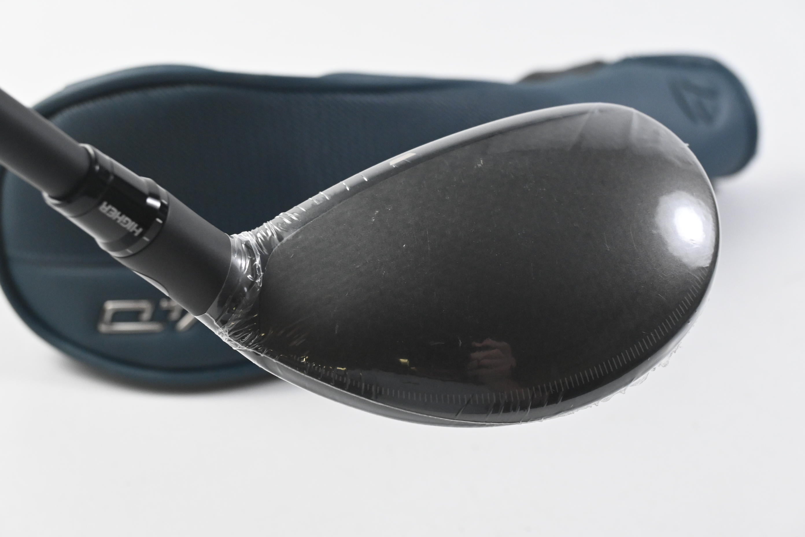 Taylormade Qi4D #3 Hybrid / 19 Degree / Regular Flex KBS Reax 65 Shaft
