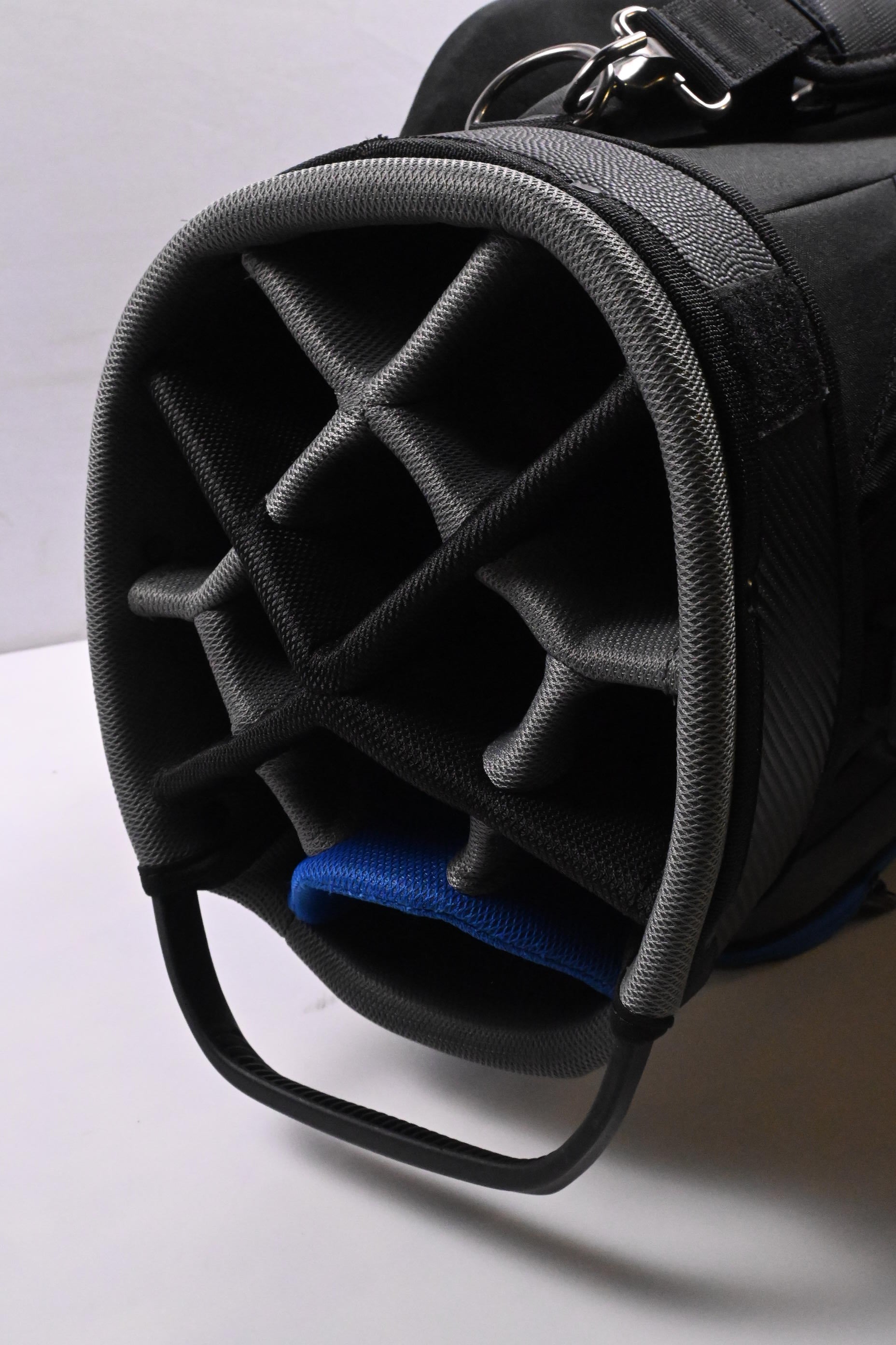 Motocaddy Pro Series Cart Bag / 14-Way Divider / Black, Grey, Blue