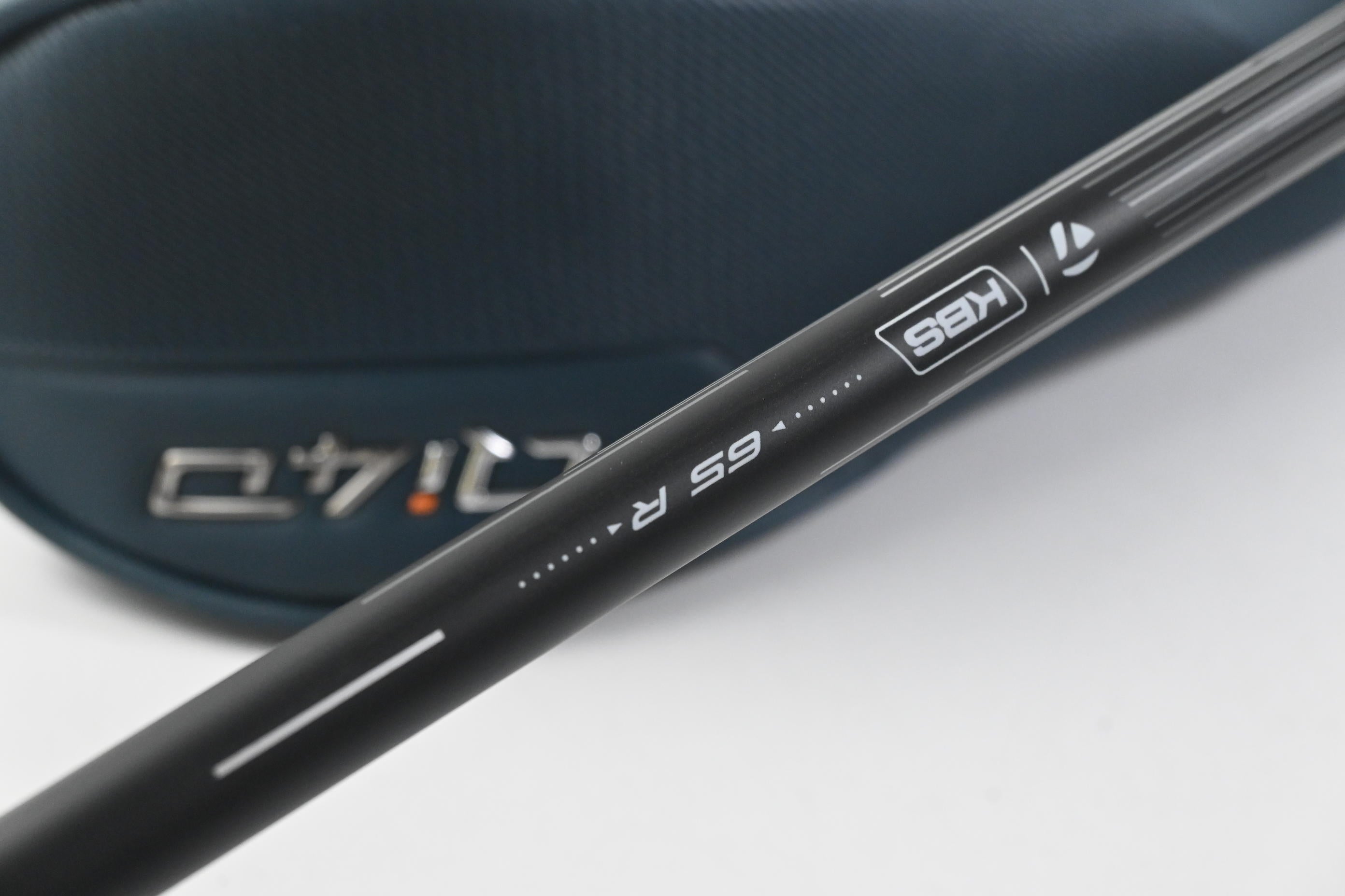 Taylormade Qi4D #3 Hybrid / 19 Degree / Regular Flex KBS Reax 65 Shaft