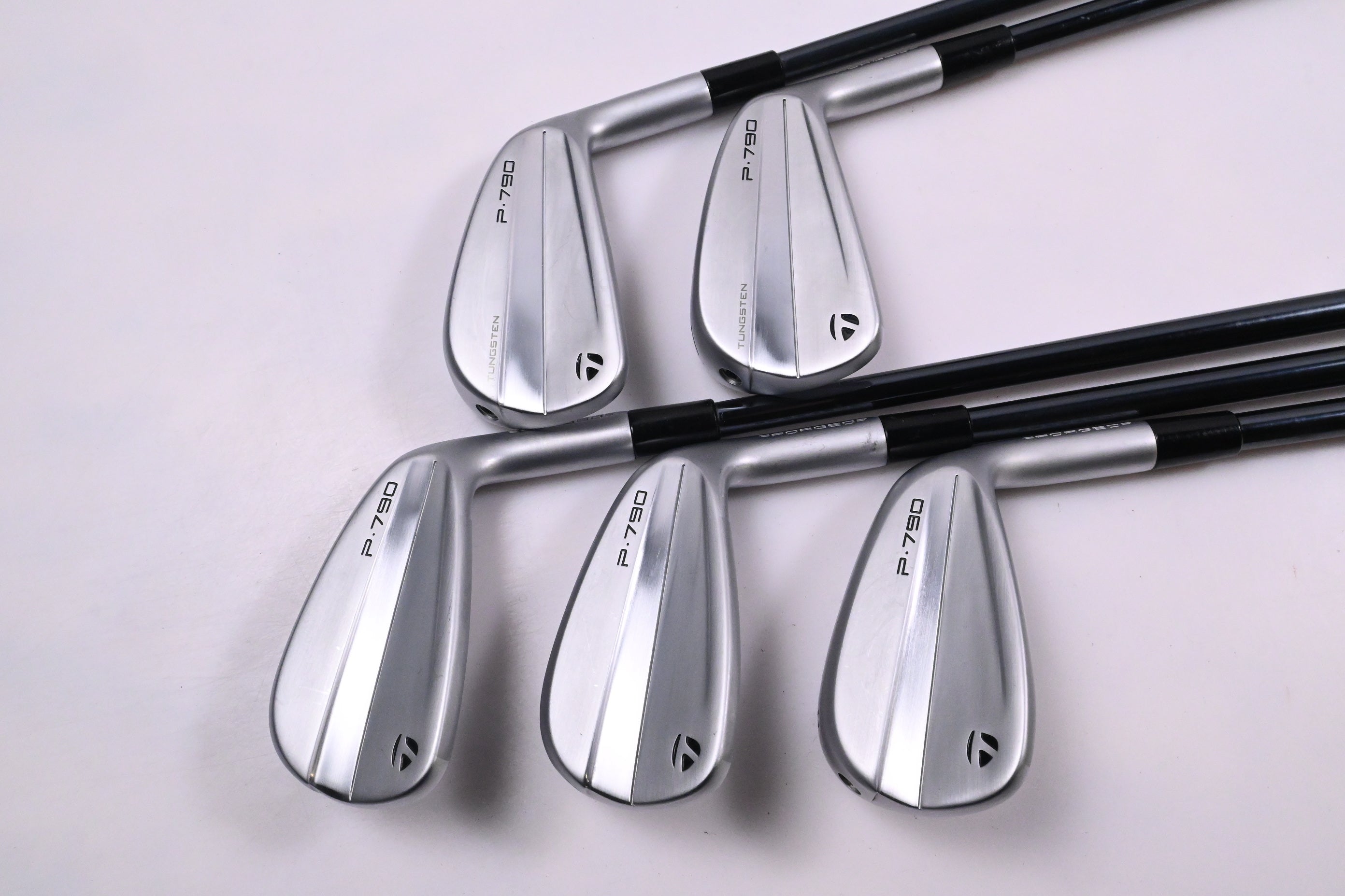 Taylormade P790 2023 Irons / 6-PW / Regular Flex UST Recoil Dart 65 Shafts