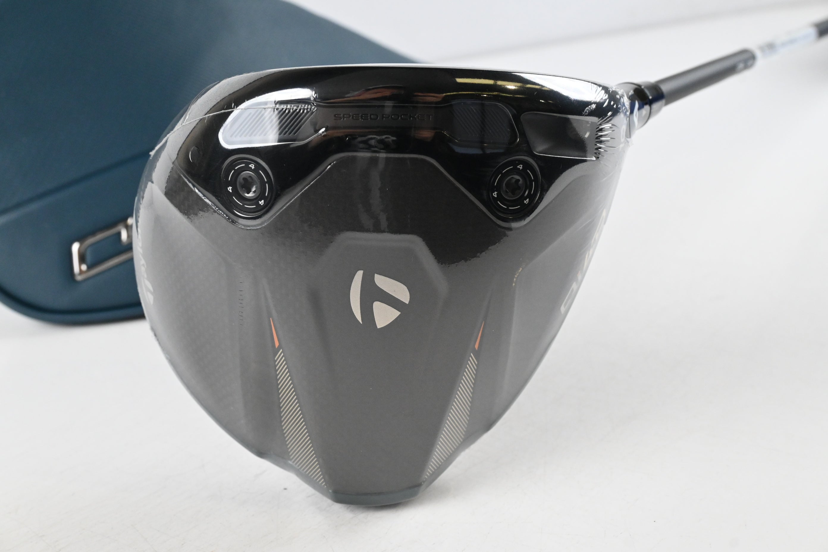 Taylormade Qi4D Driver / 10.5 Degree / Senior Flex Reax Blue 50 Shaft