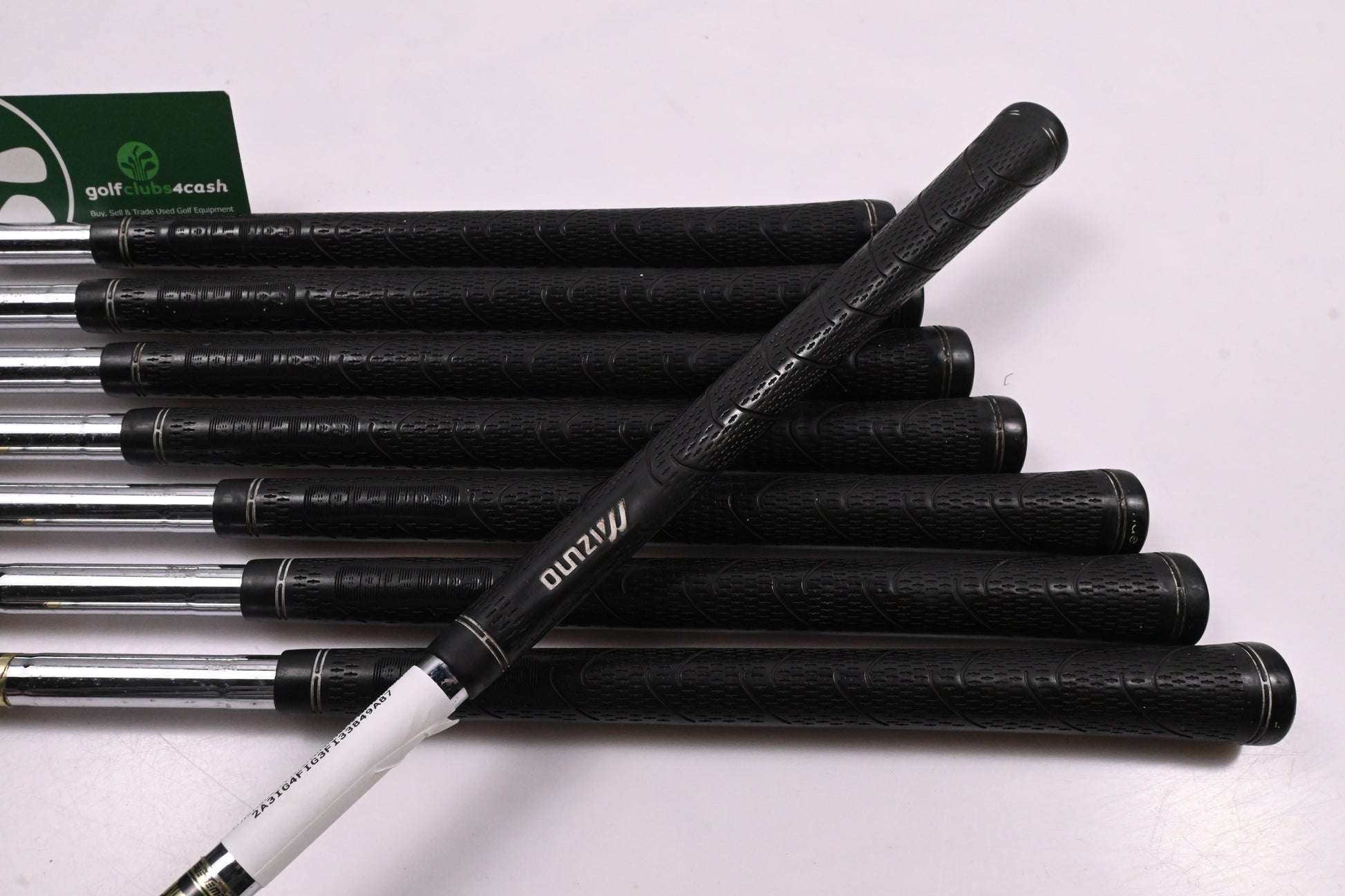 Mizuno MX-200 Irons / 3-PW / Regular Flex Dynalite Gold XP R300 Shafts