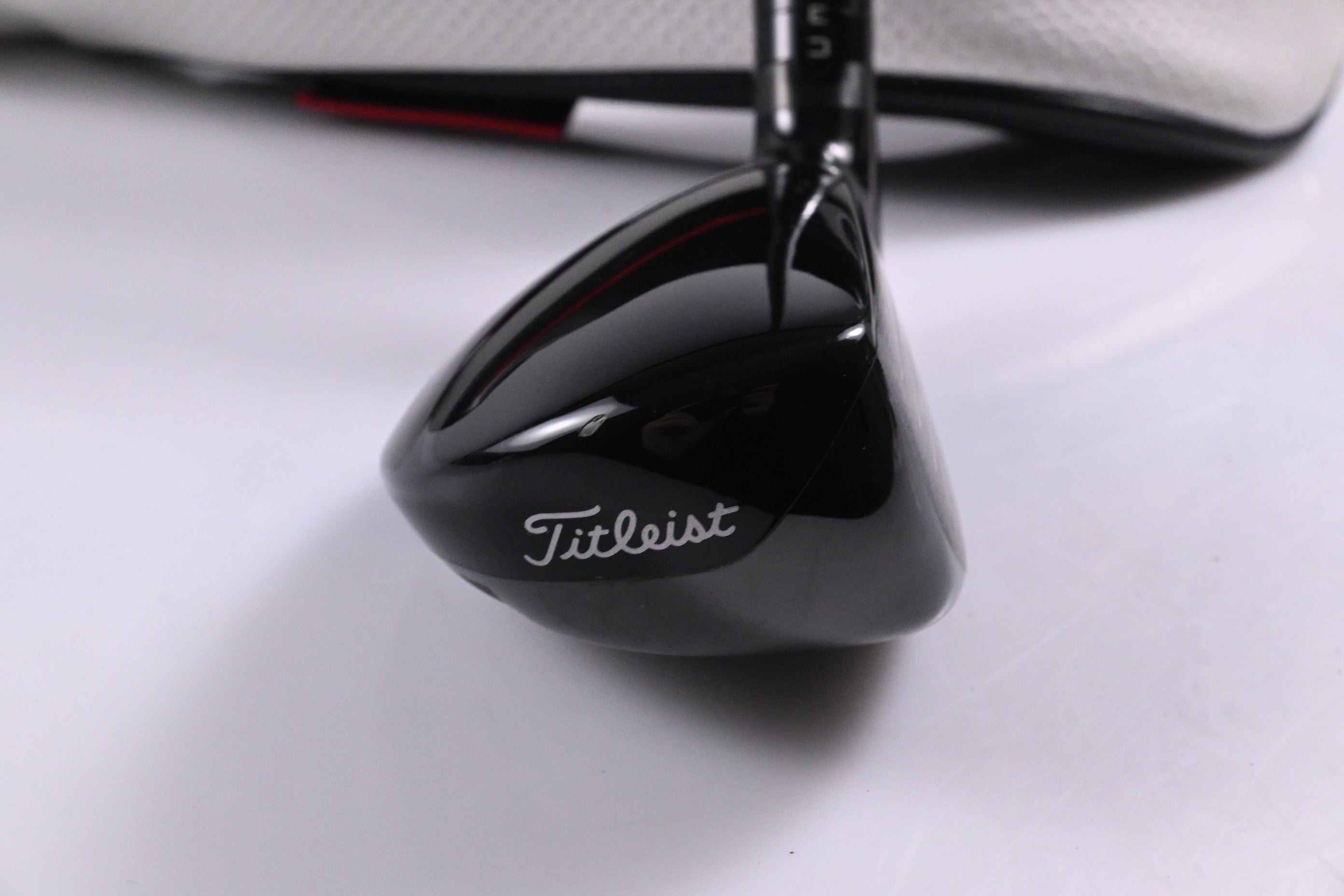 Titleist GT3 #3 Hybrid / 19 Degree / Stiff Flex HZRDUS Black 80 Shaft
