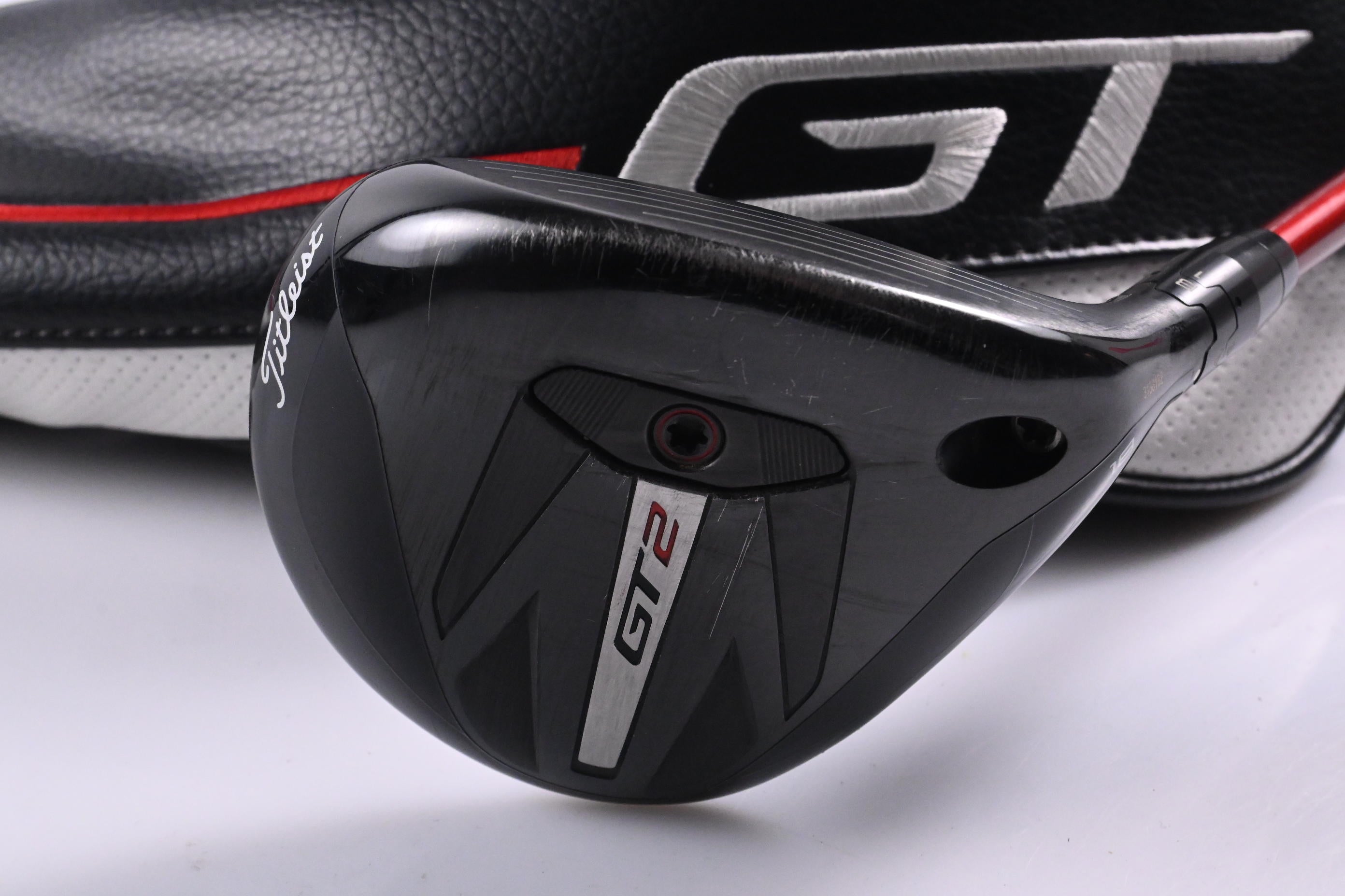 Titleist GT2 #5 Wood / 18 Degree / Regular Flex Project X Denali Red 60 Shaft