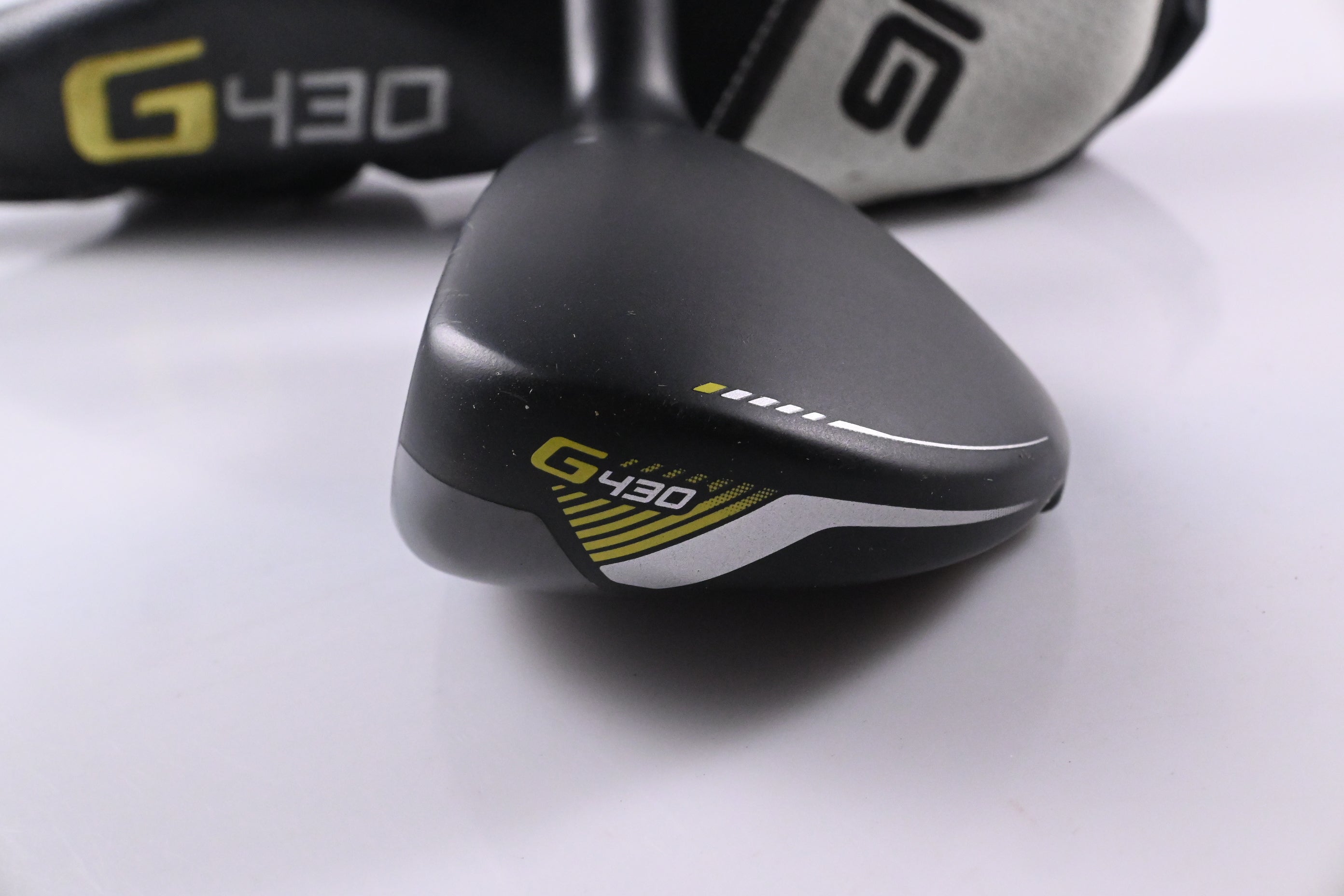 Left Hand Ping G430 #3 Hybrid / 19 Degree / Stiff Flex Ping Tour 2.0 Chrome 85