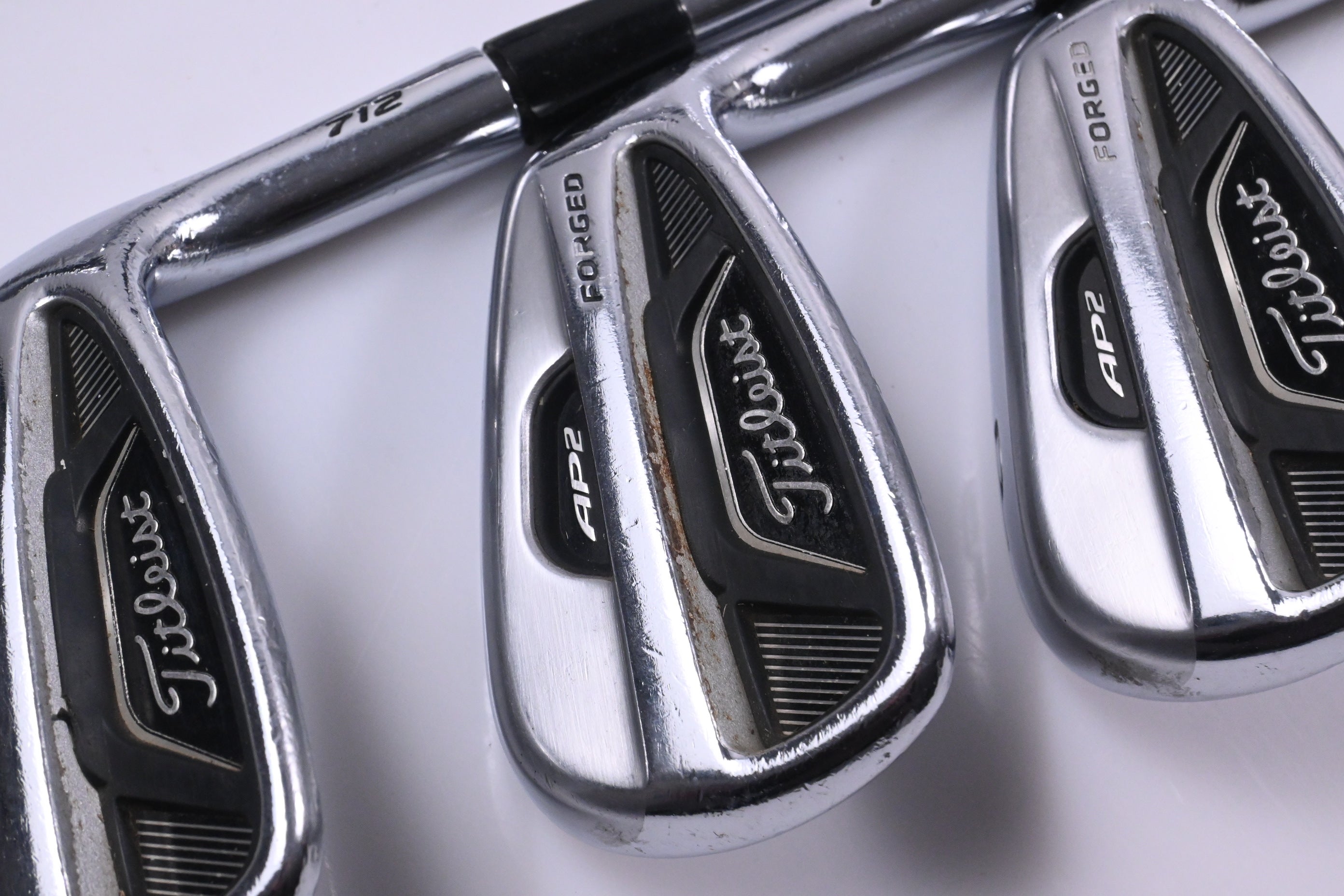 Titleist 712 AP2 Irons / 6-PW / Stiff Flex Dynamic Gold S300 Shafts