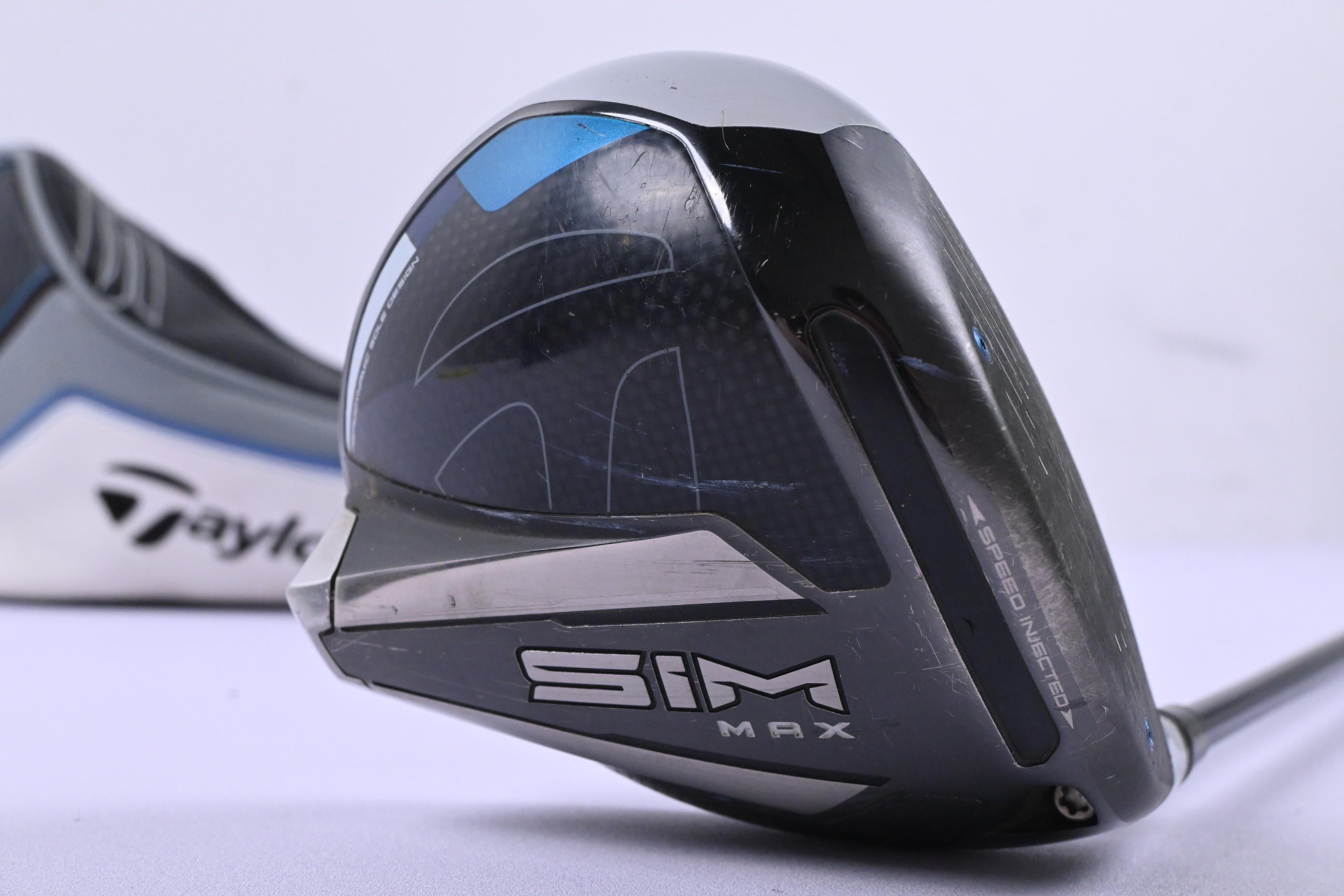Taylormade SIM Max Driver / 10.5 Degree / Regular Flex Ventus Blue 6 Shaft