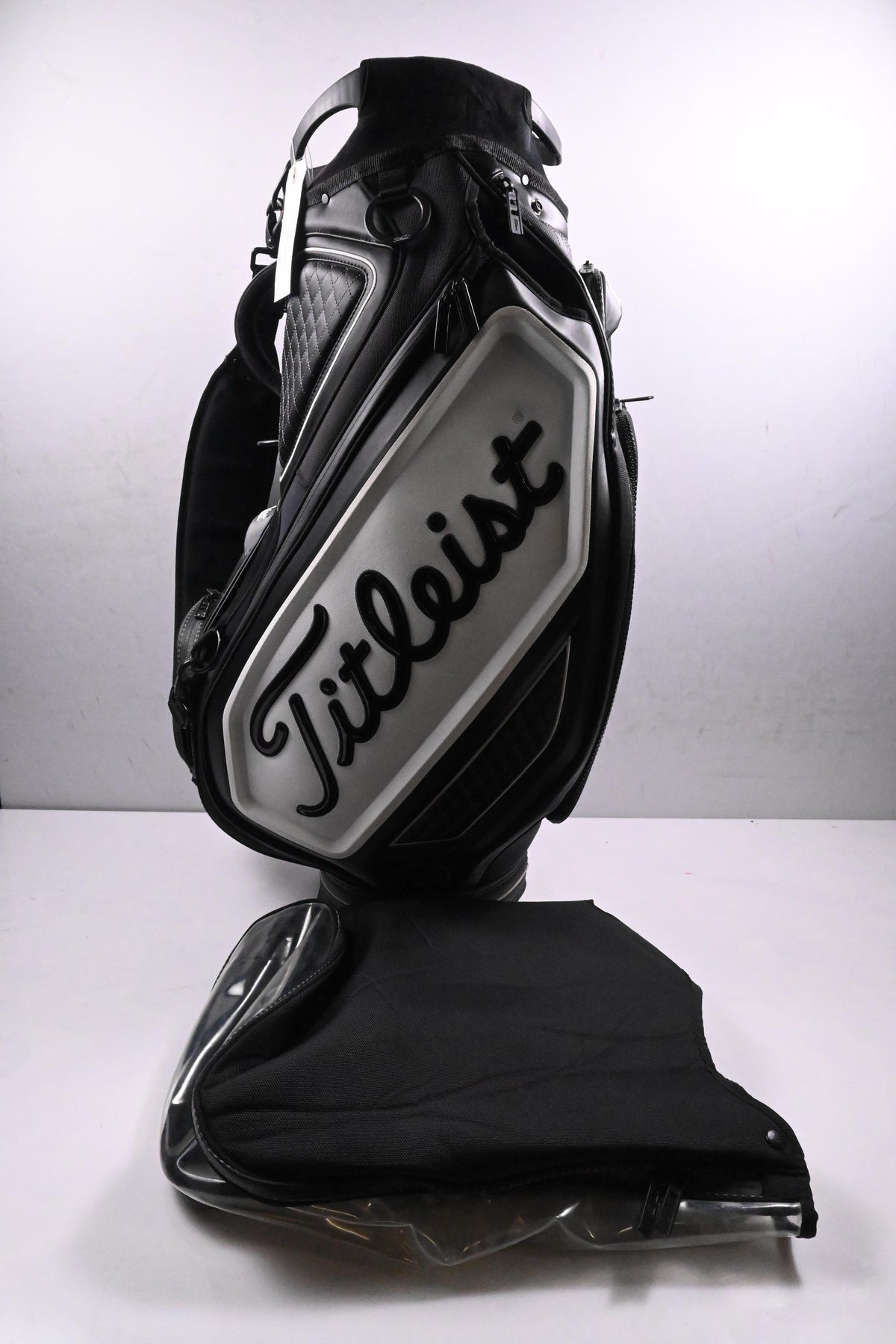 Titleist Tour Bag / 5-Way Divider / Black, White