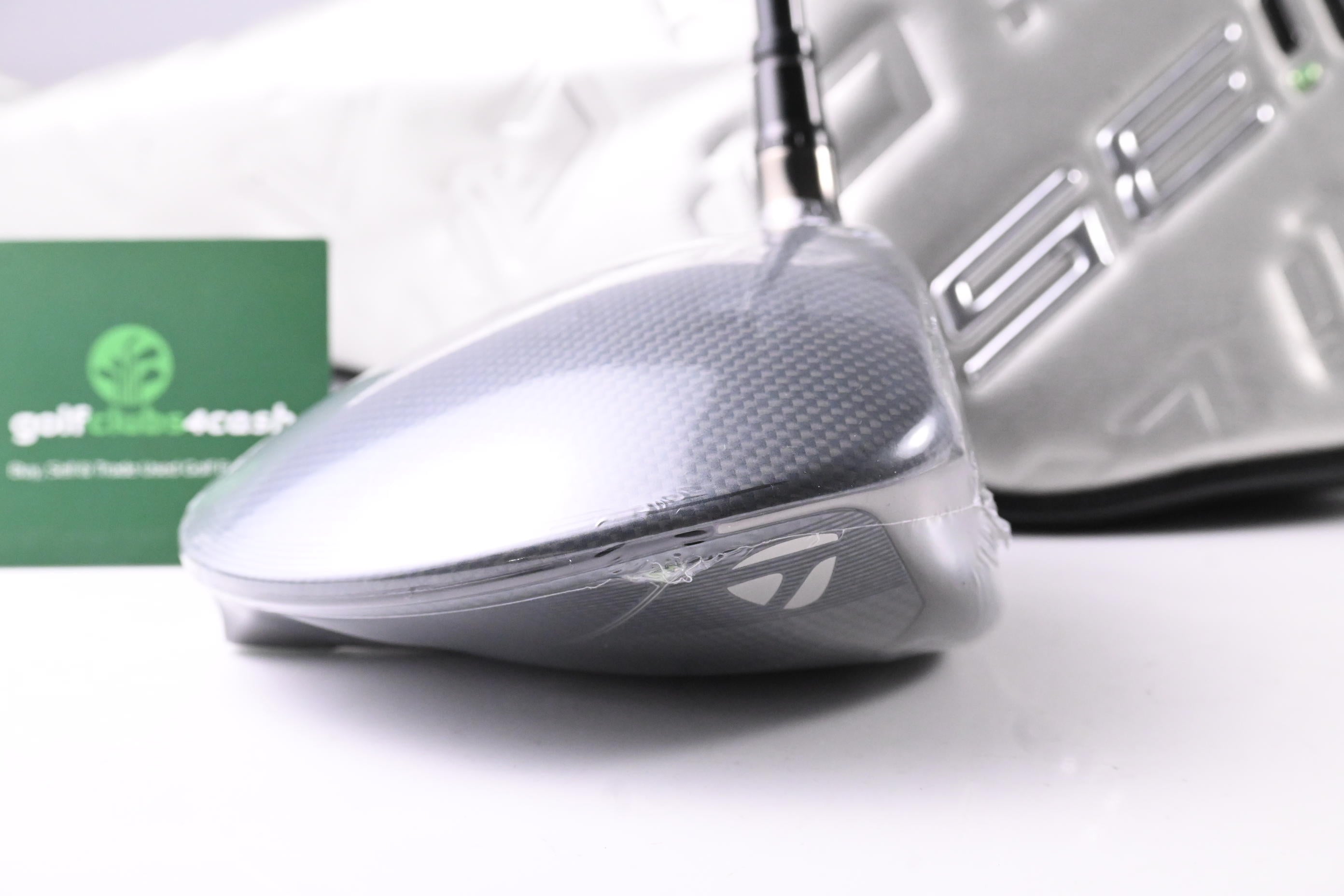 Taylormade Qi35 Driver / 10.5 Degree / Regular Flex Fujikura Ventus TR Blue 5