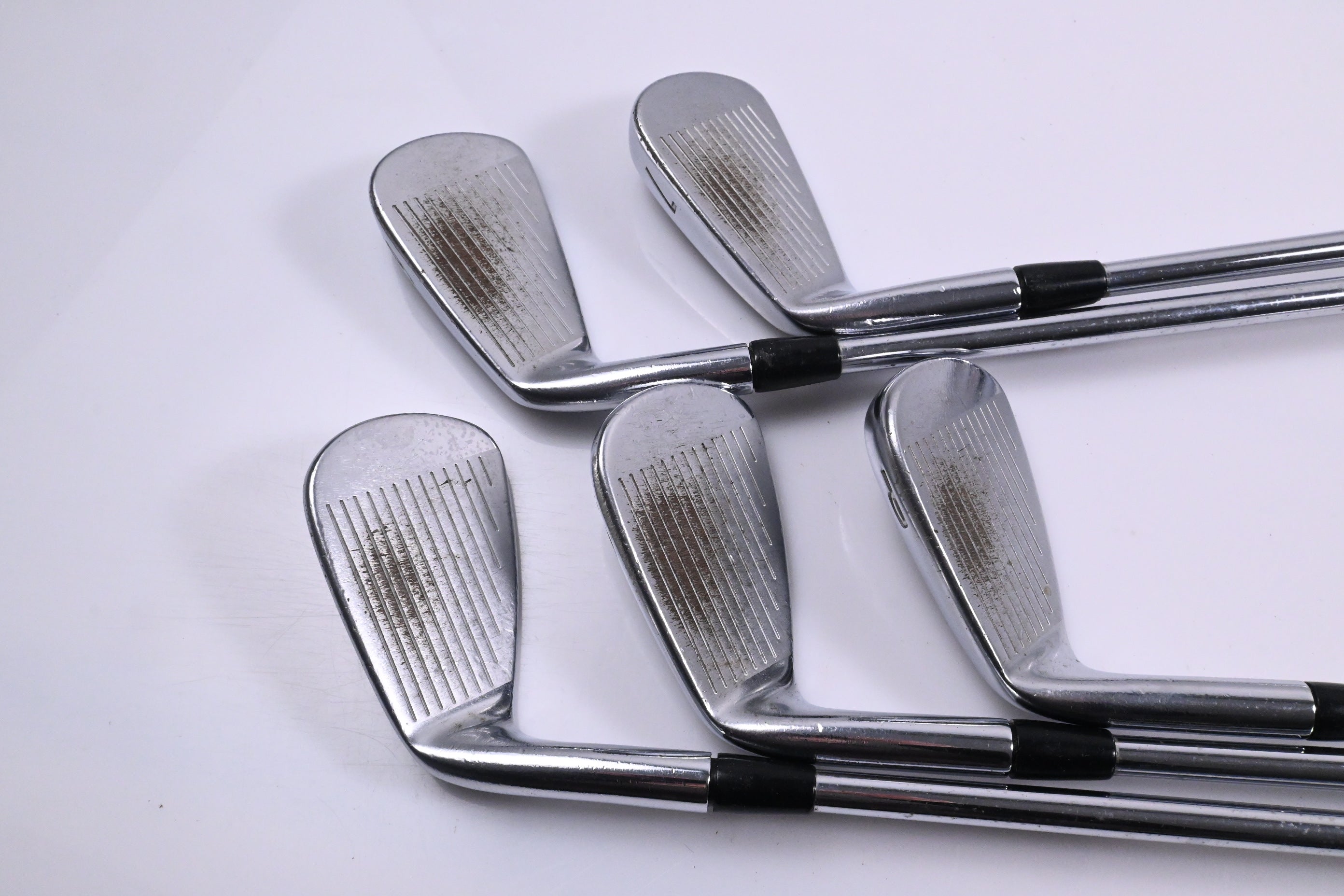 Titleist 712 AP2 Irons / 6-PW / Stiff Flex Dynamic Gold S300 Shafts