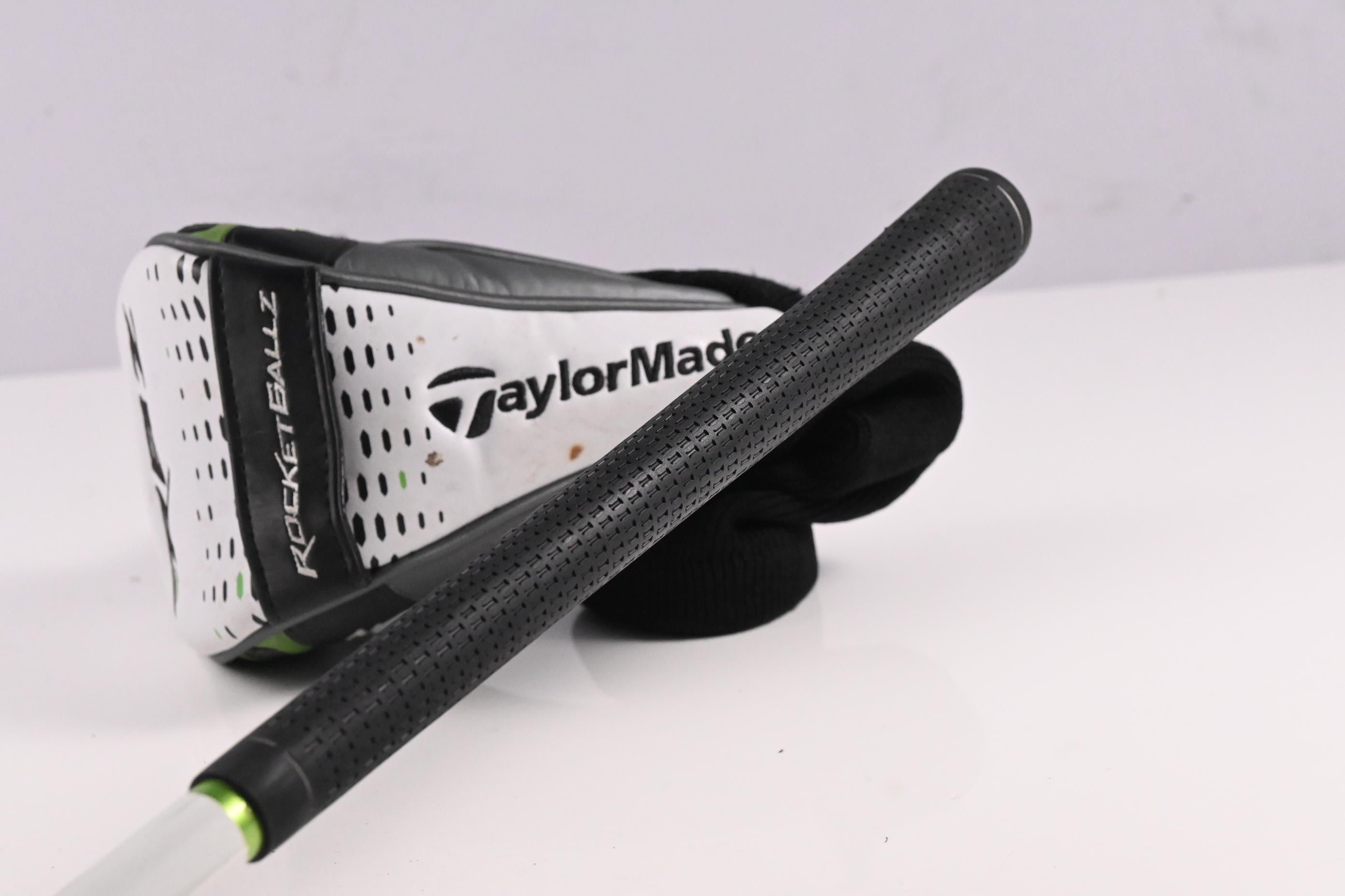 Ladies Taylormade RBZ #5 Wood / 19 Degree / Ladies Flex Matrix OZIK XCON 5