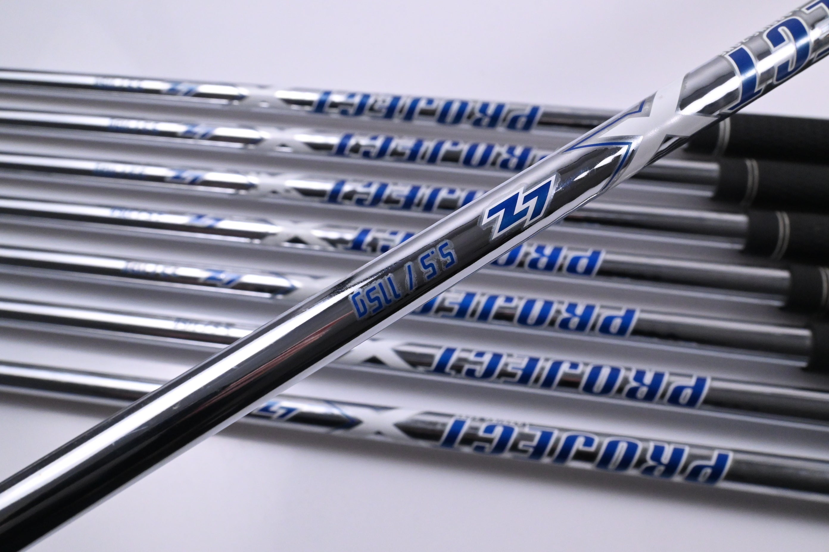 Mizuno JPX 923 Hot Metal Irons / 4-PW+GW / Regular Flex Project X LZ 115 Shafts