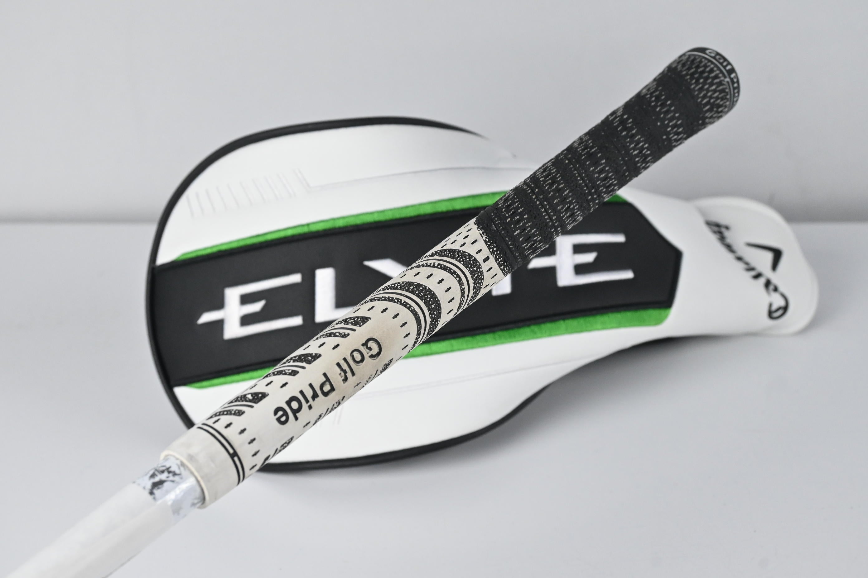 Callaway Elyte X Driver / 10.5 Degree / Regular Flex Denali Charcoal 50 Shaft