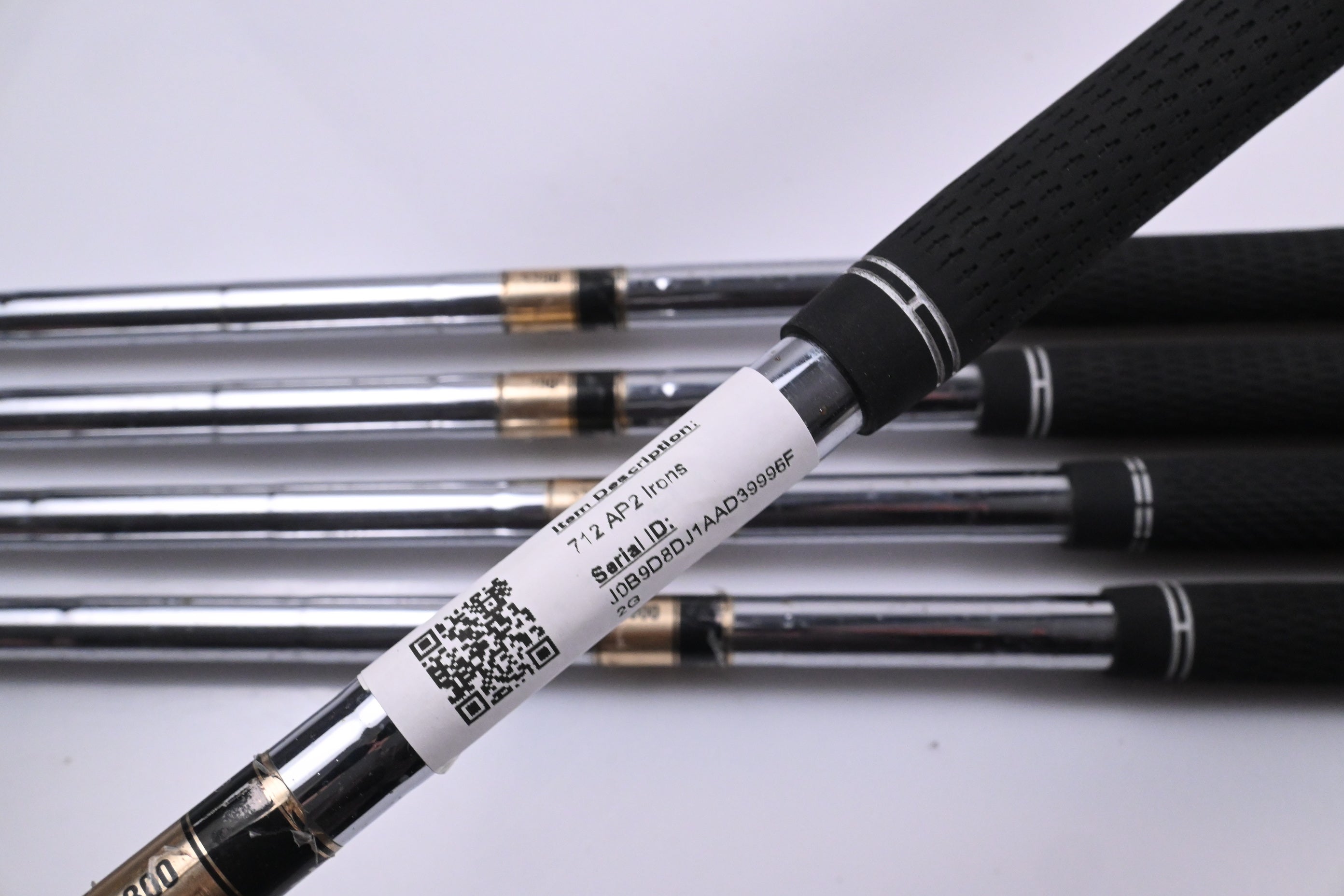 Titleist 712 AP2 Irons / 6-PW / Stiff Flex Dynamic Gold S300 Shafts