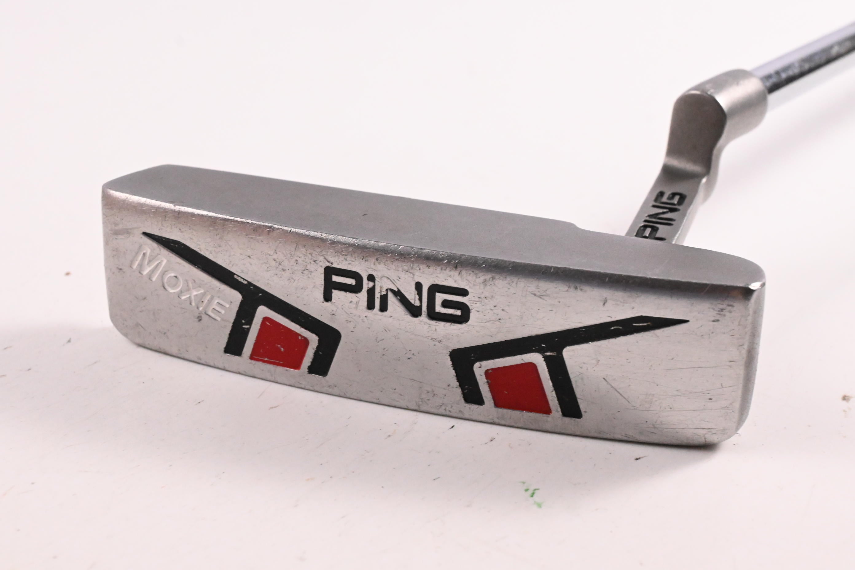 Junior Ping Moxie Putter / 27 Inch