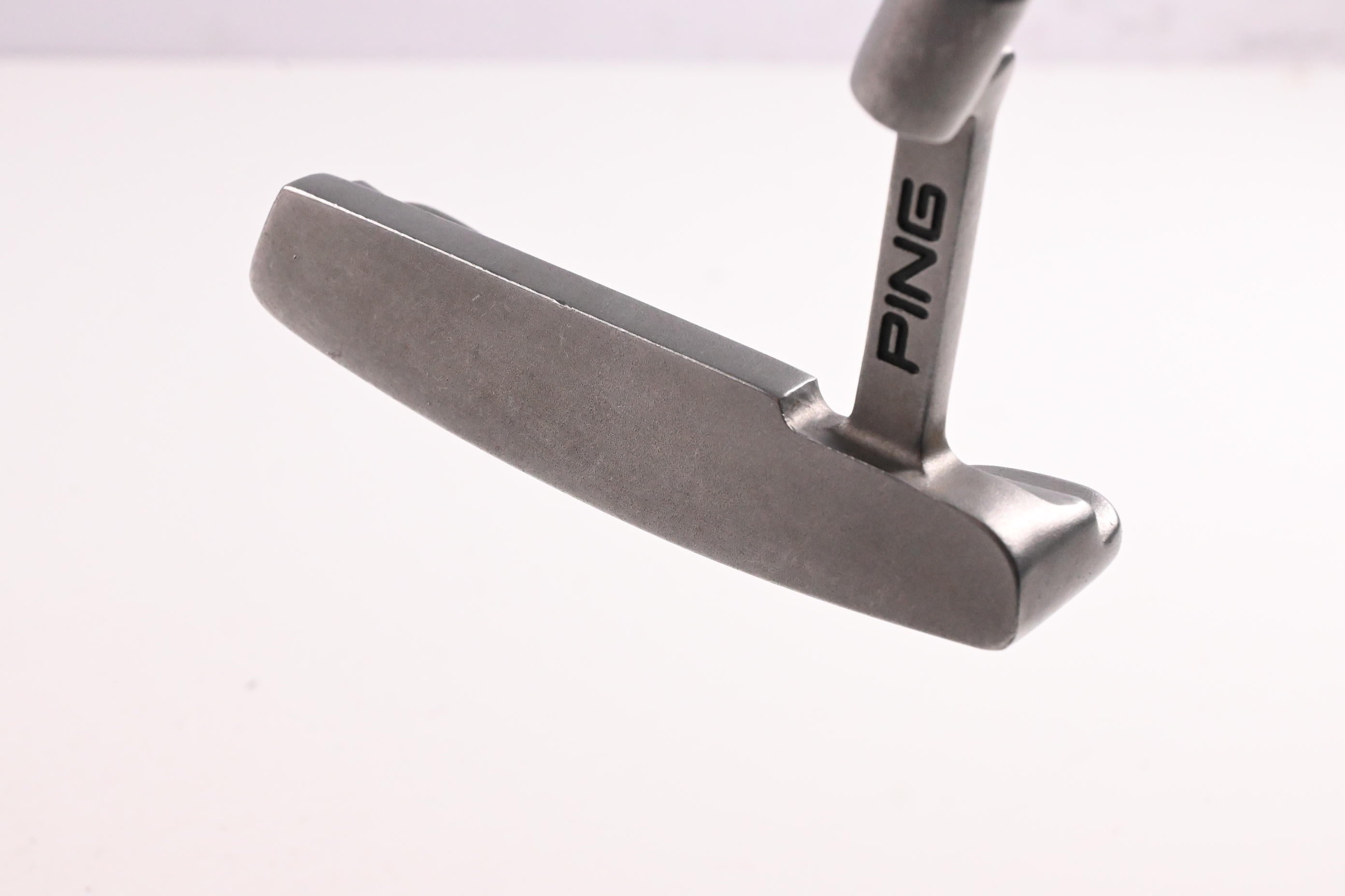 Junior Ping Moxie Putter / 27 Inch