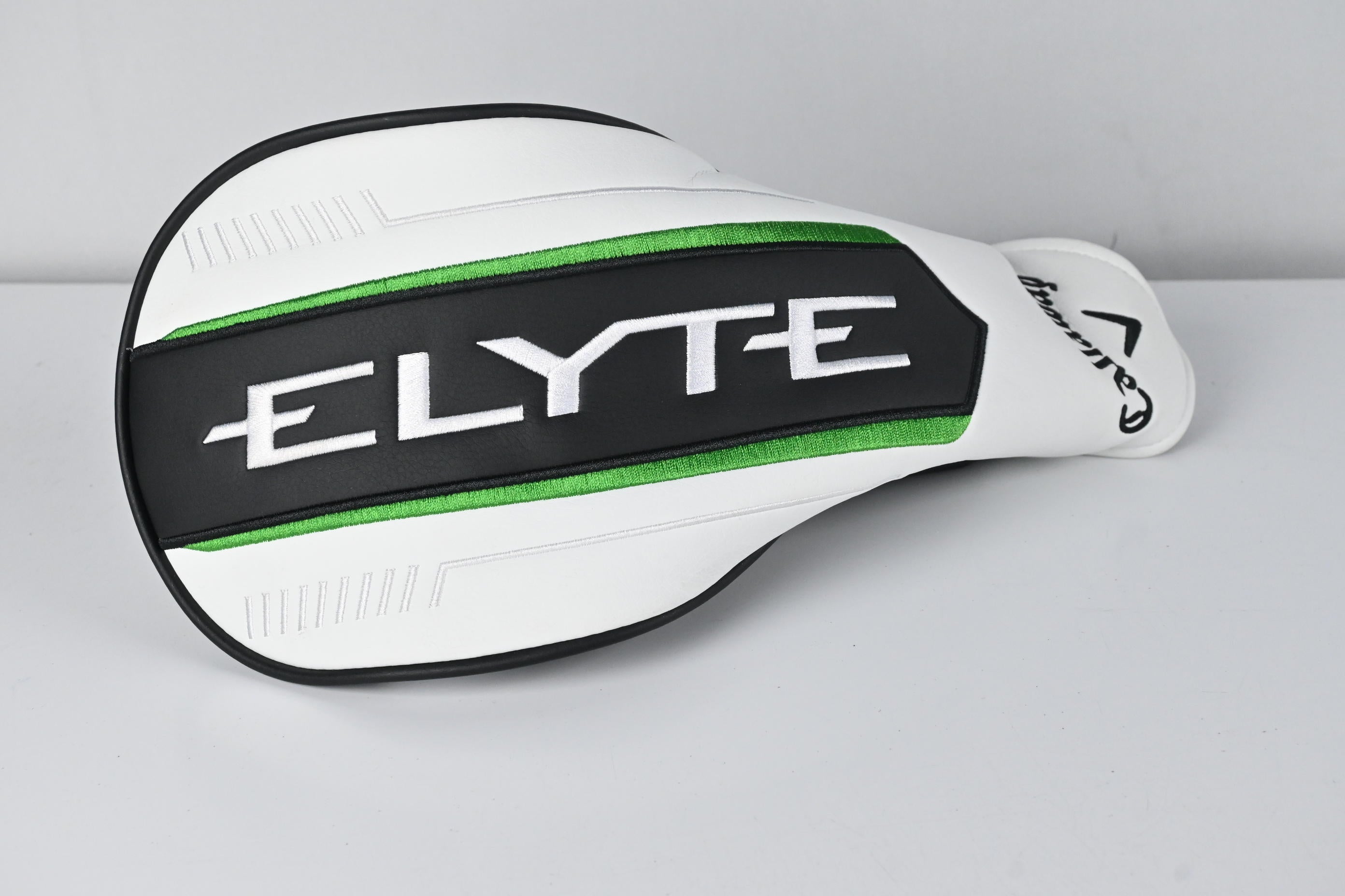 Callaway Elyte X Driver / 10.5 Degree / Regular Flex Denali Charcoal 50 Shaft