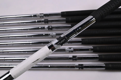 Yonex V-Mass 260 Irons / 3-PW+SW / Uniflex Yonex V-Mass Steel Shafts