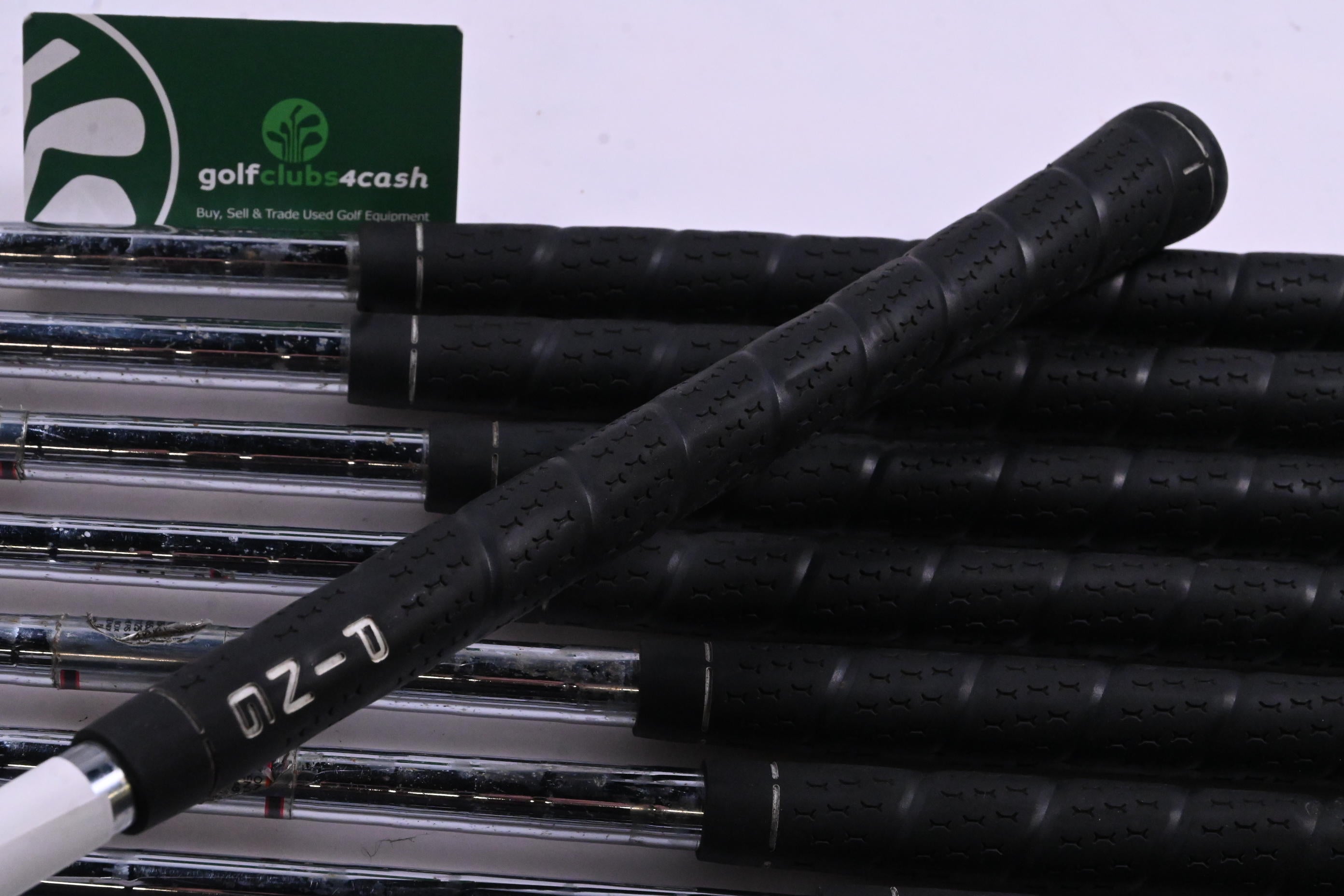 Ping Eye 2 BeCu Irons / 3-PW / Red Dot / Stiff Flex Ping JZ Red Shafts