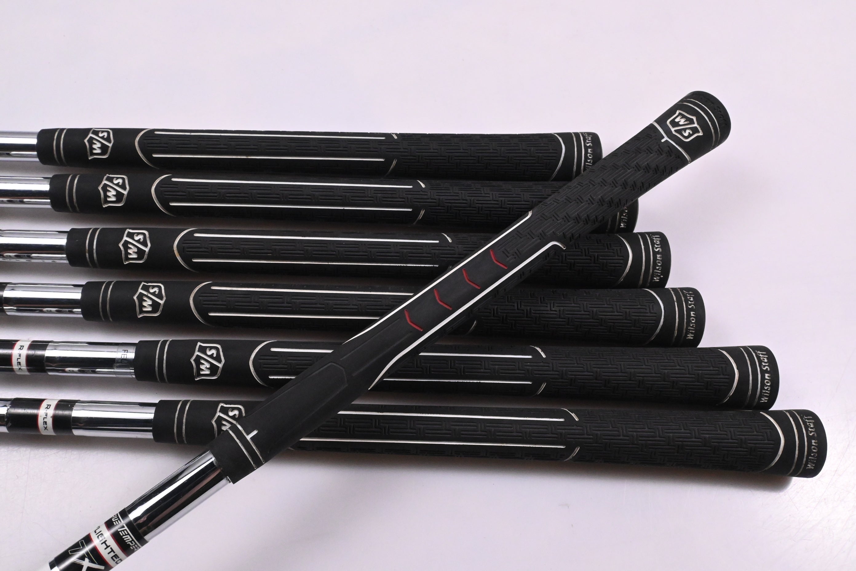 Wilson Ci11 Irons / 4-PW / Regular Flex Wilson Shafts