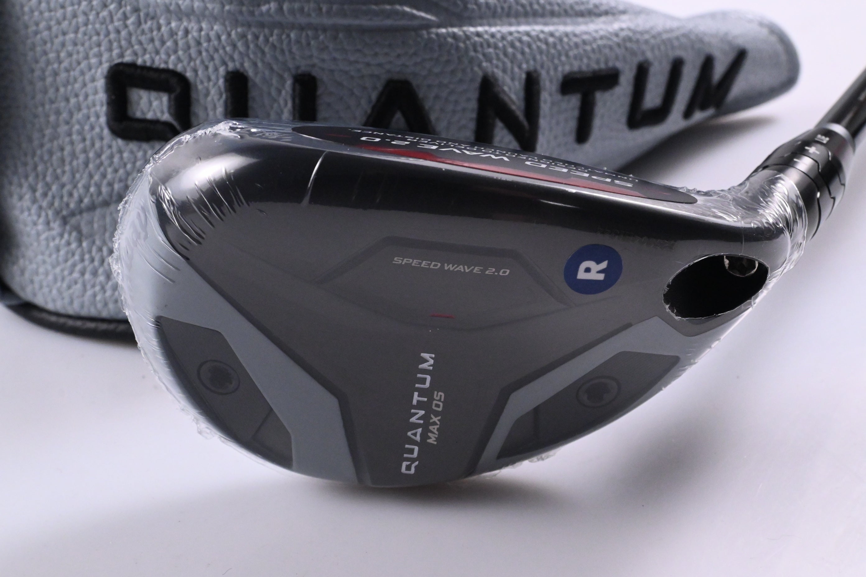 Callaway Quantum Max OS #4 Hybrid / 20 Degree / Regular Flex Denali Frost Silver
