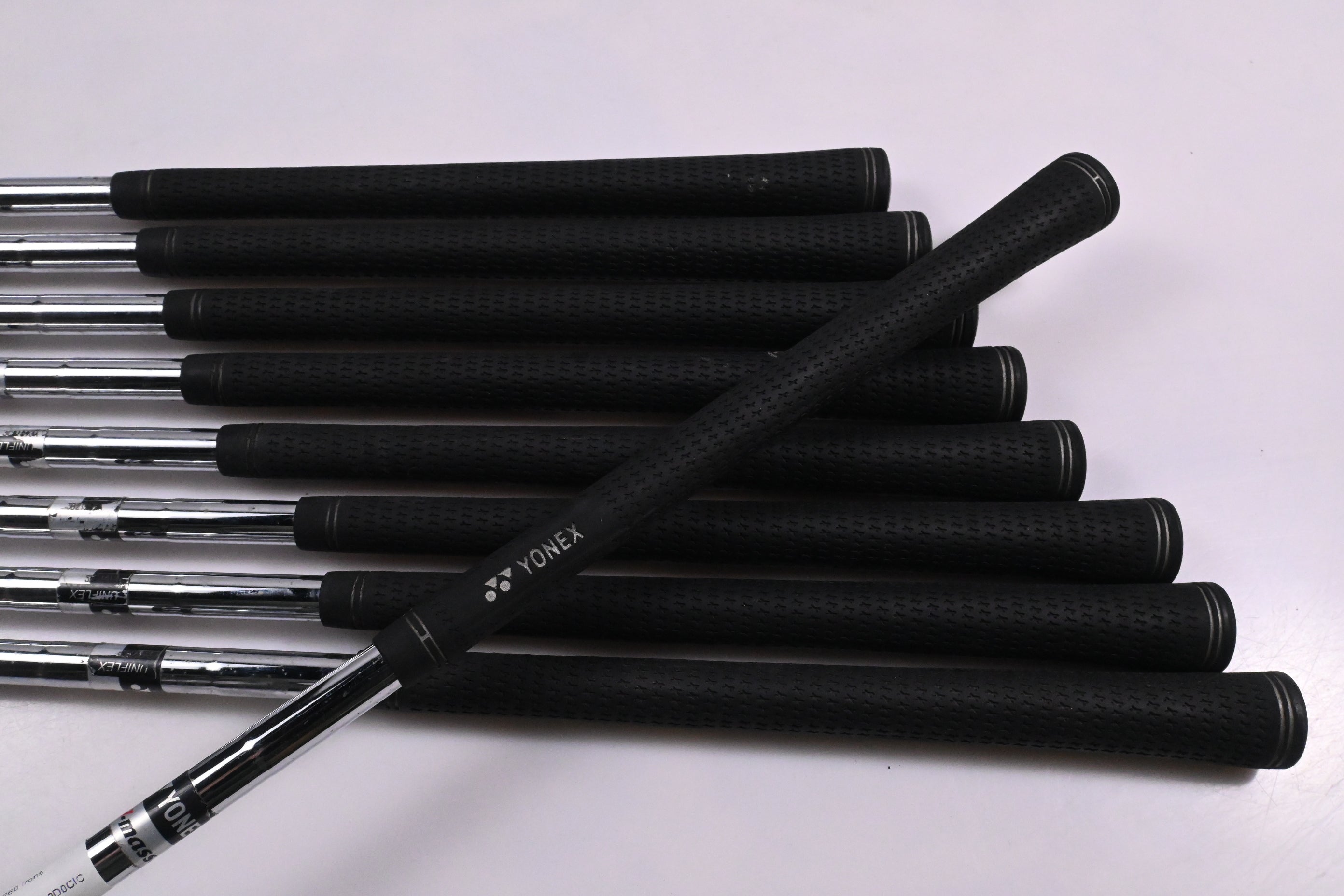 Yonex V-Mass 260 Irons / 3-PW+SW / Uniflex Yonex V-Mass Steel Shafts