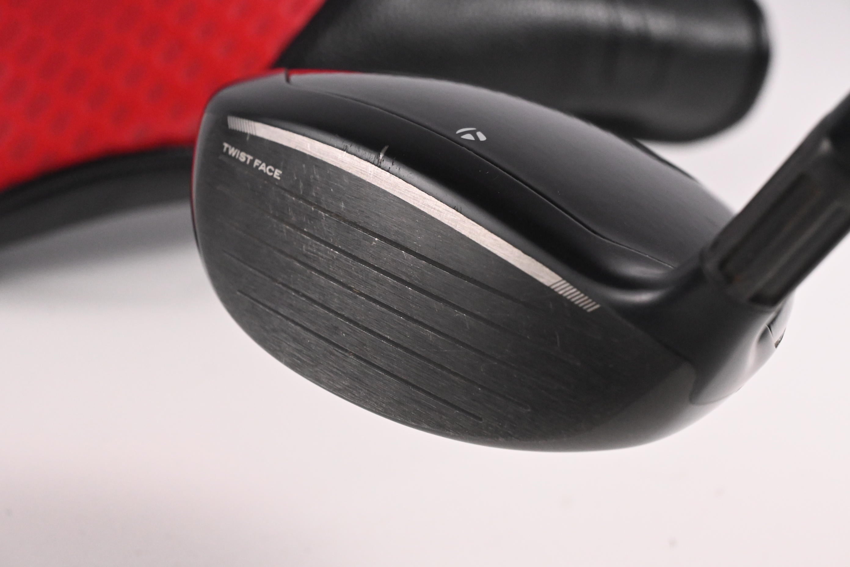 Taylormade Stealth 2 HD #3 Wood / 16 Degree / Regular Flex Speeder NX Red 50