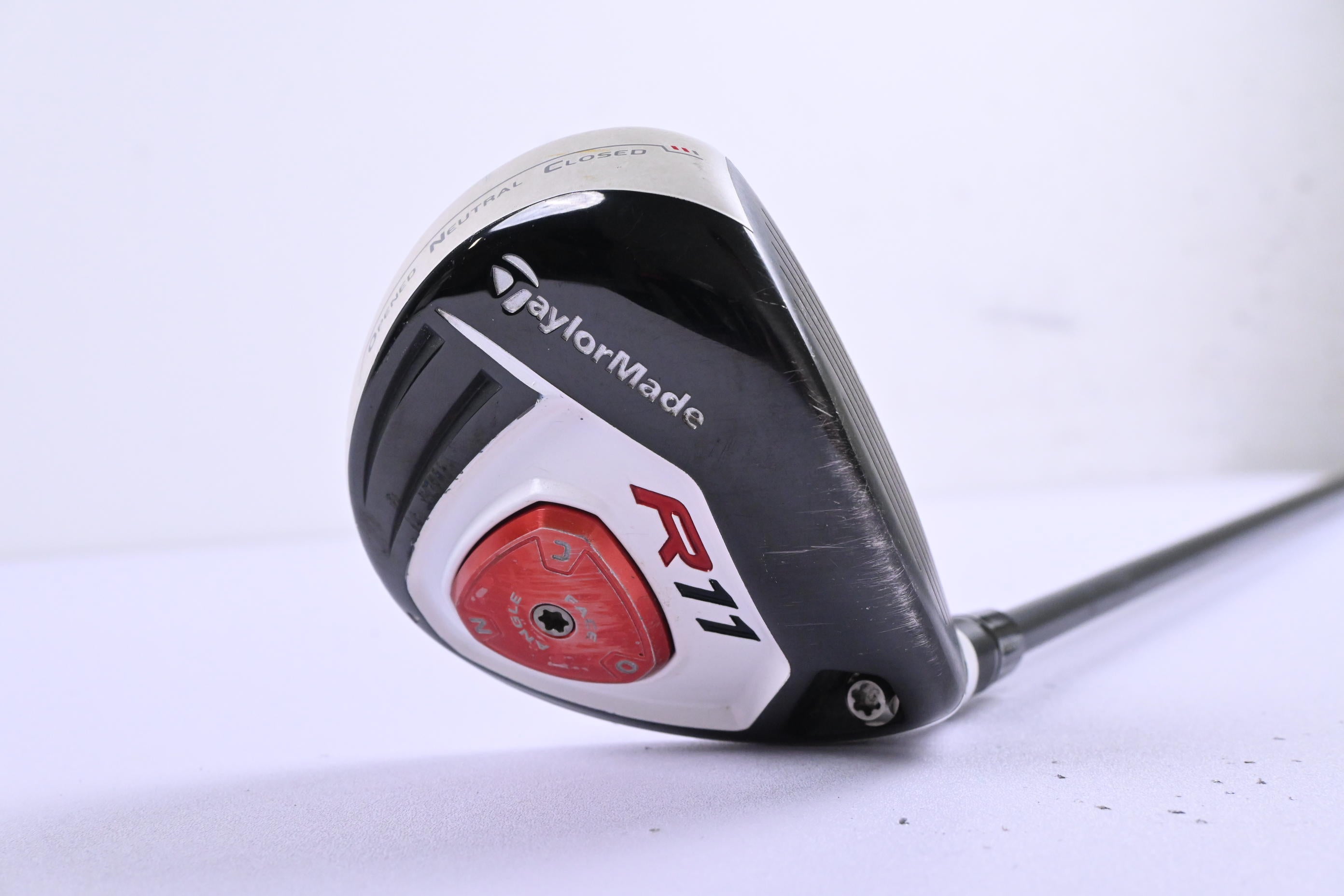 Taylormade R11 #3 Wood / 15.5 Degree / Regular Flex Fujikura Blur 70 Shaft