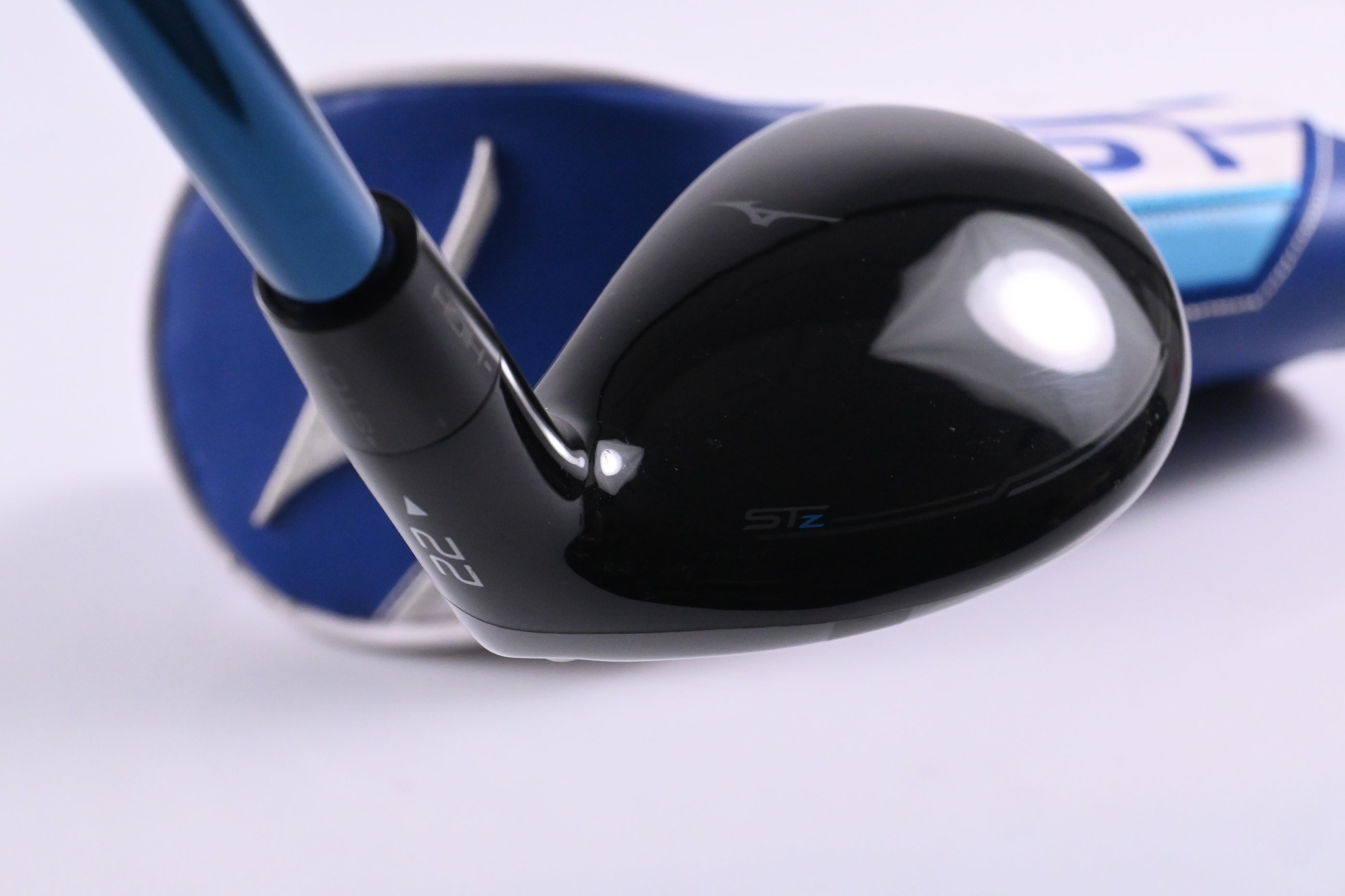 Mizuno ST-Z 230 #4 Hybrid / 22 Degree / Regular Flex UST LinQ 75 Shaft