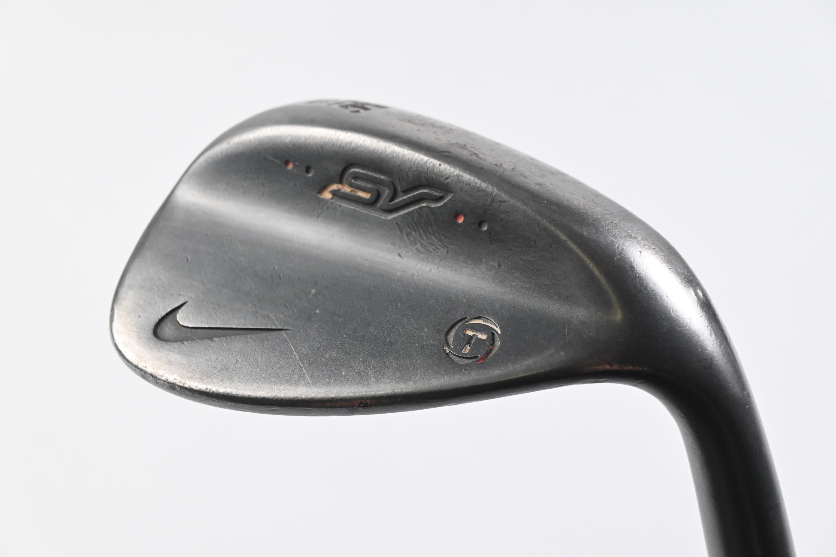 Nike SV Sand Wedge / 56 Degree / Stiff Flex Dynamic Gold S400 Shaft