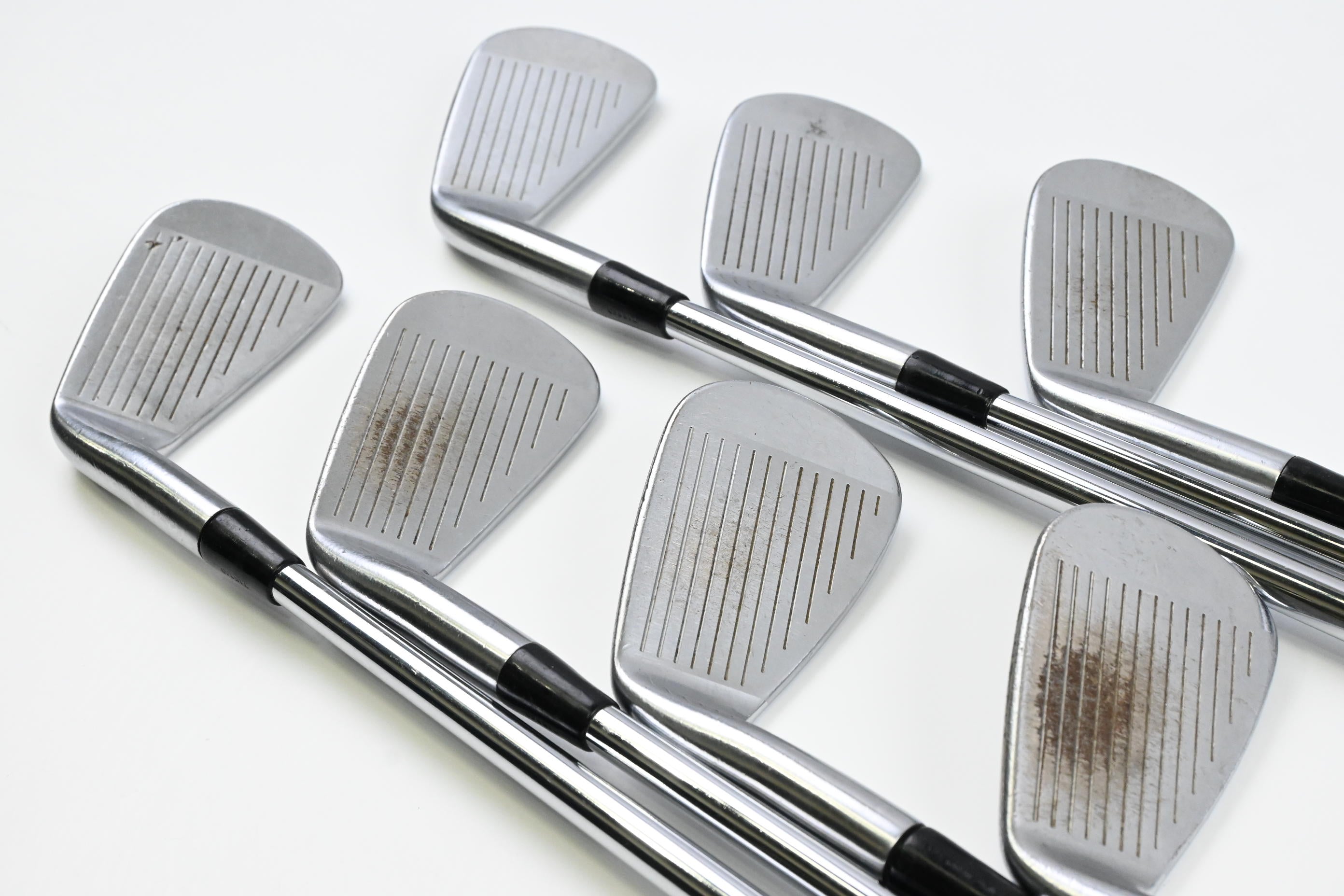 Titleist 712 MB-CB Combo Irons / 3-9 / Stiff Flex Project X Rifle Shafts