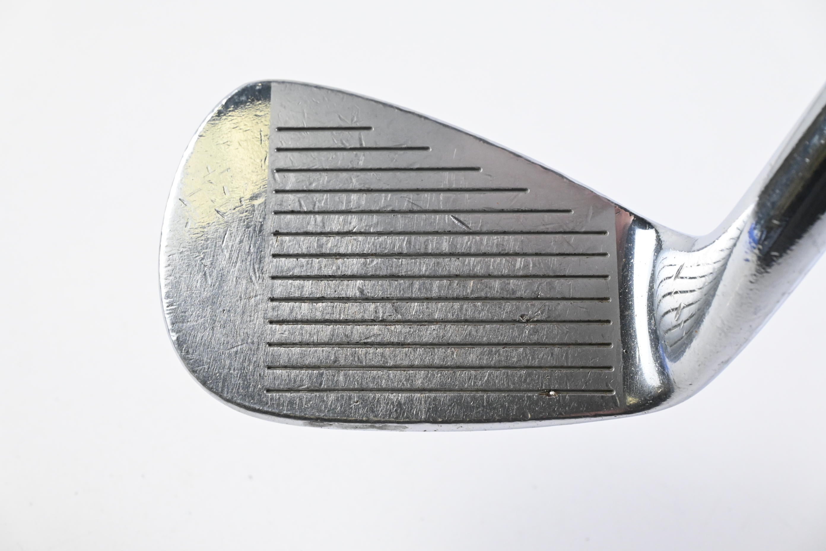 Mizuno MP-30 Pitching Wedge / 47 Degree / Regular Flex Dynamic Gold R300 Shaft