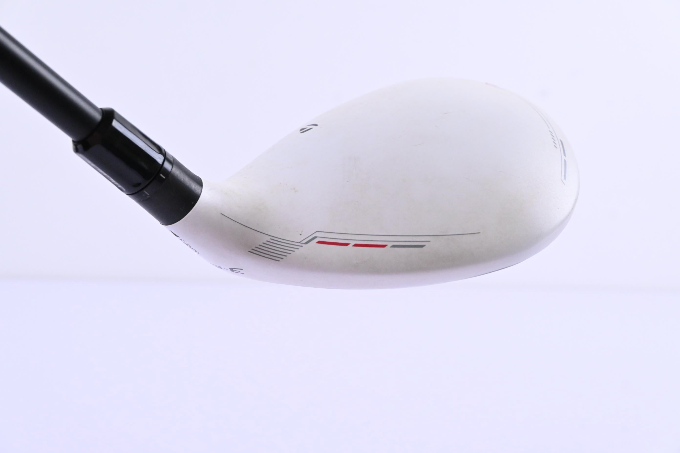 Taylormade R11 #3 Wood / 15.5 Degree / Regular Flex Fujikura Blur 70 Shaft