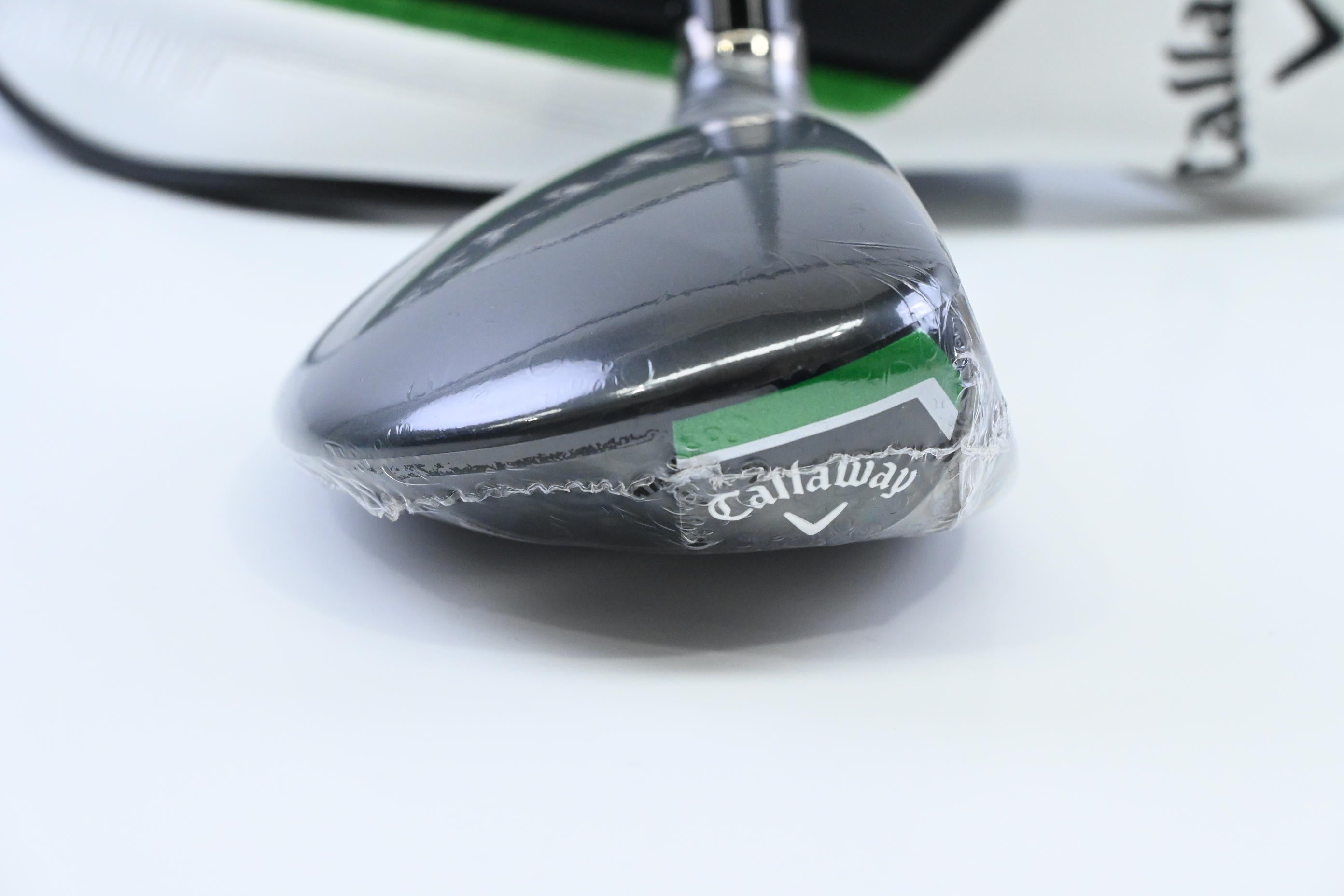 Callaway Elyte #4 Hybrid / 22 Degree / Regular Flex Denali Charcoal 60 Shaft