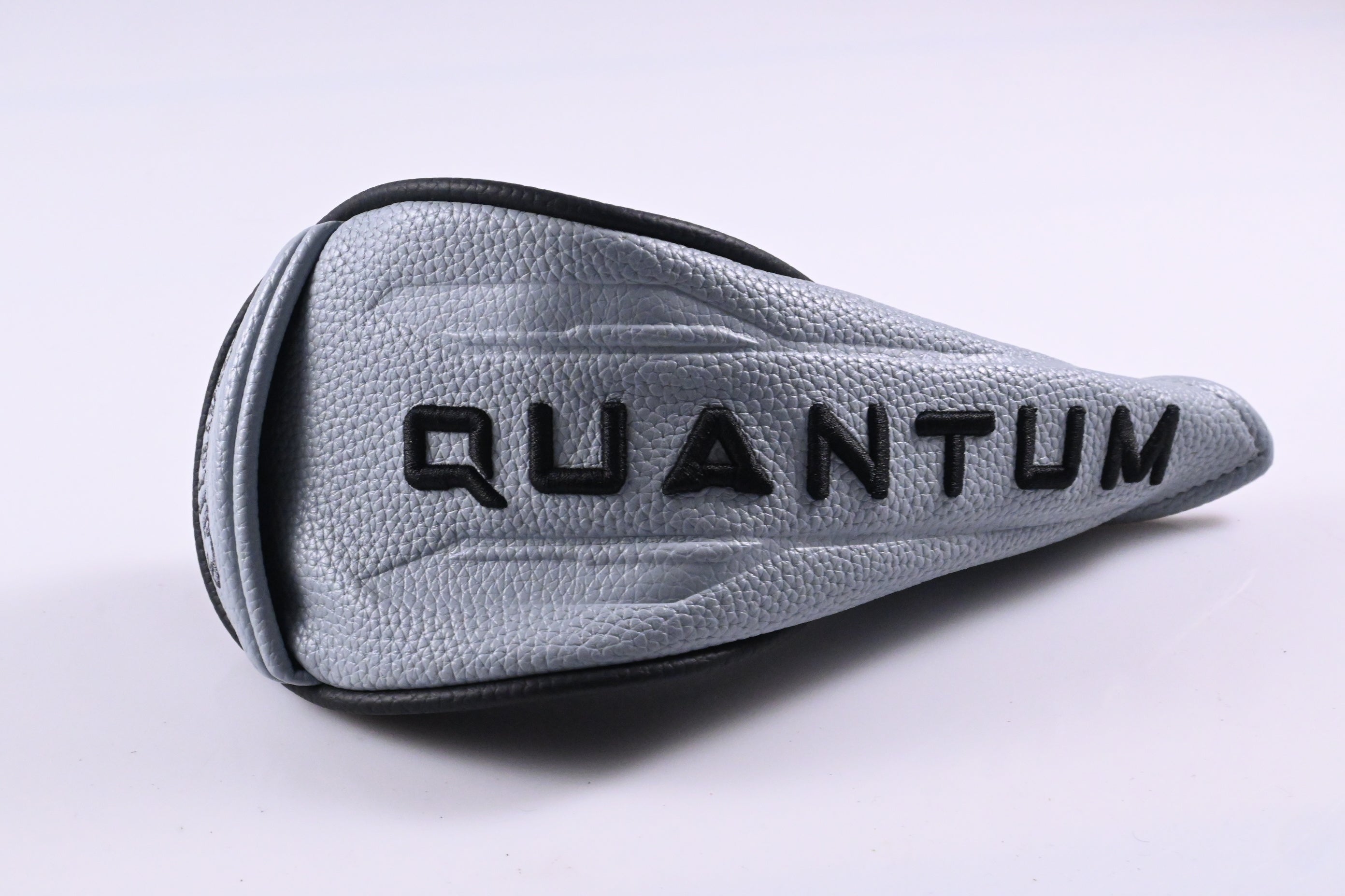 Callaway Quantum Max OS #4 Hybrid / 20 Degree / Regular Flex Denali Frost Silver