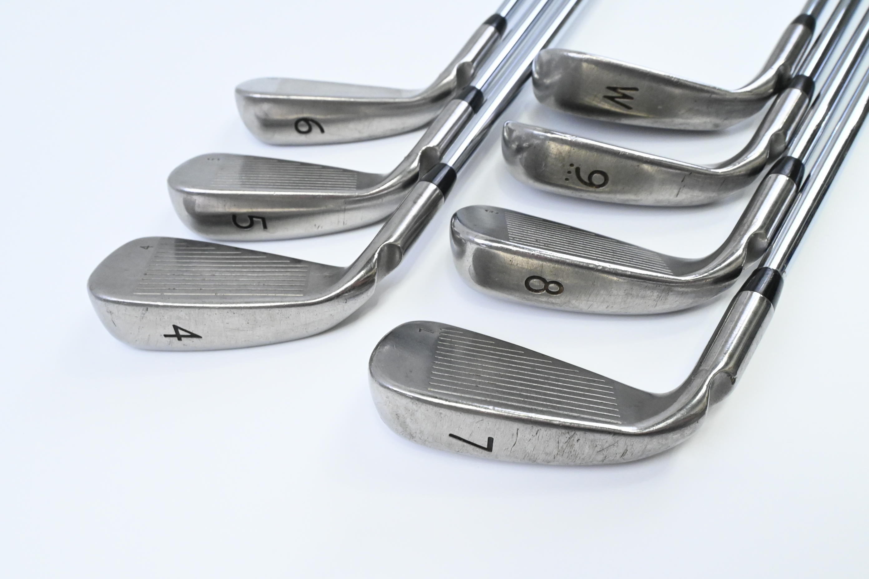 Ping G Series Irons / 4-PW / Green Dot / Regular Flex Ping AWT 2.0 Shafts