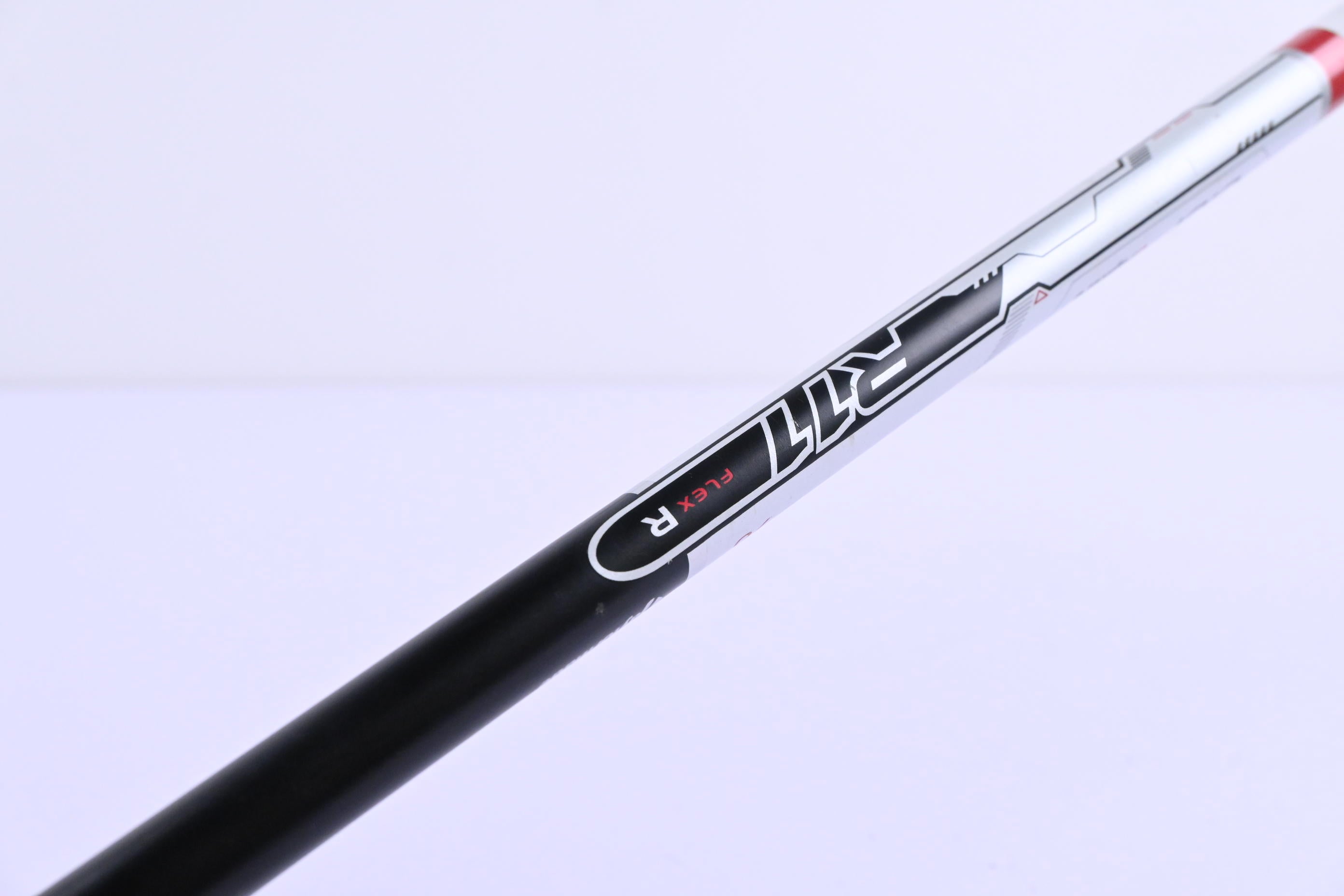 Taylormade R11 #3 Wood / 15.5 Degree / Regular Flex Fujikura Blur 70 Shaft