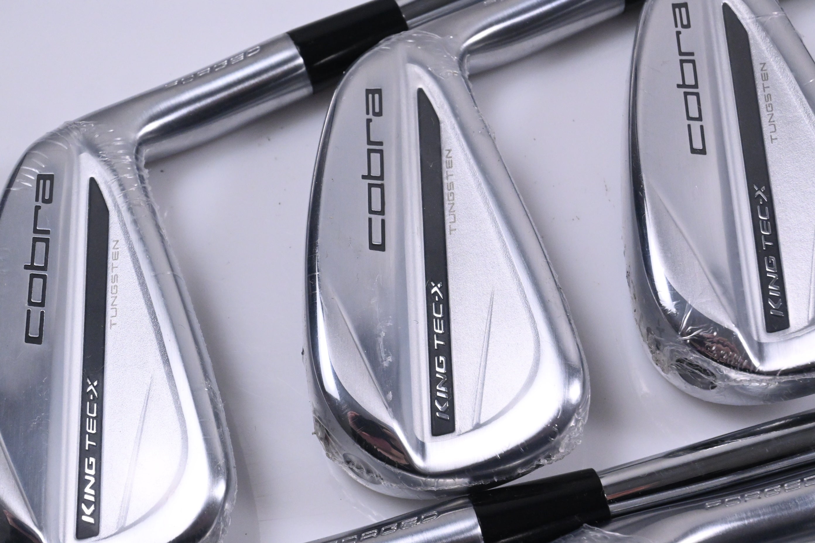 Cobra 2025 King Tec-X Irons / 4-PW+GW / Stiff Flex NS Pro Modus 3 Tour 105