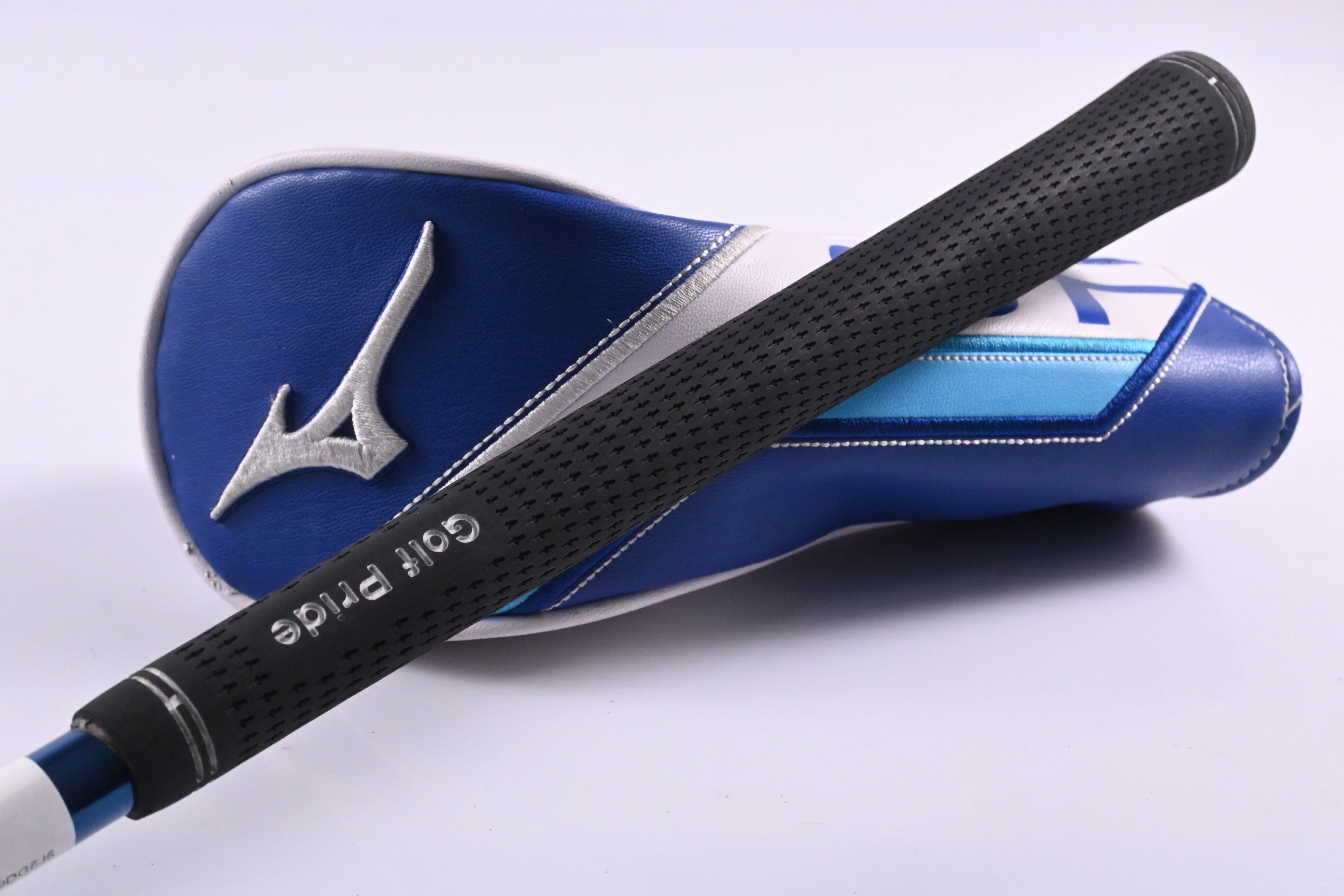 Mizuno ST-Z 230 #4 Hybrid / 22 Degree / Regular Flex UST LinQ 75 Shaft
