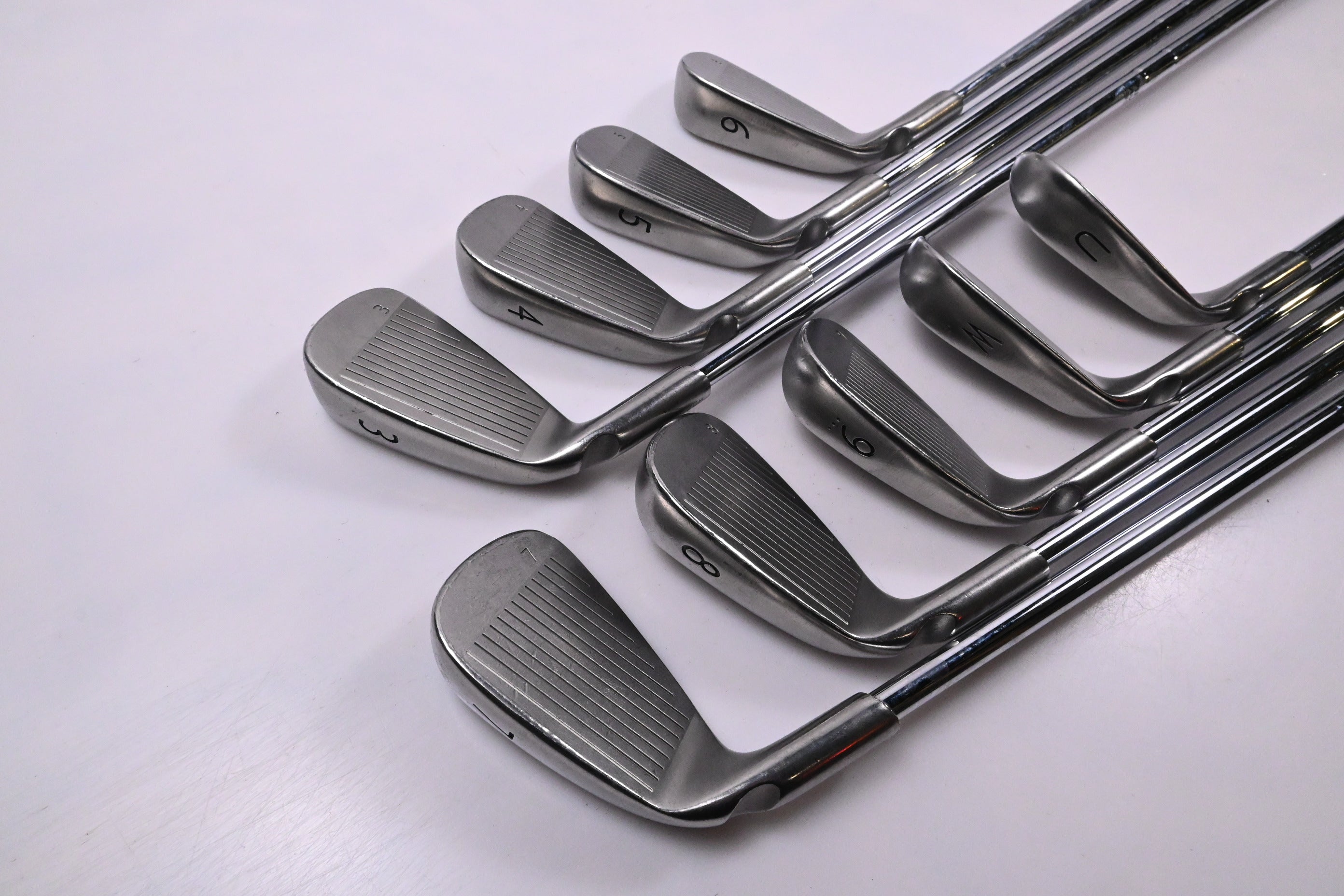 Ping i15 Irons / 3-PW+GW / Yellow Dot / Regular Flex Ping AWT Shafts