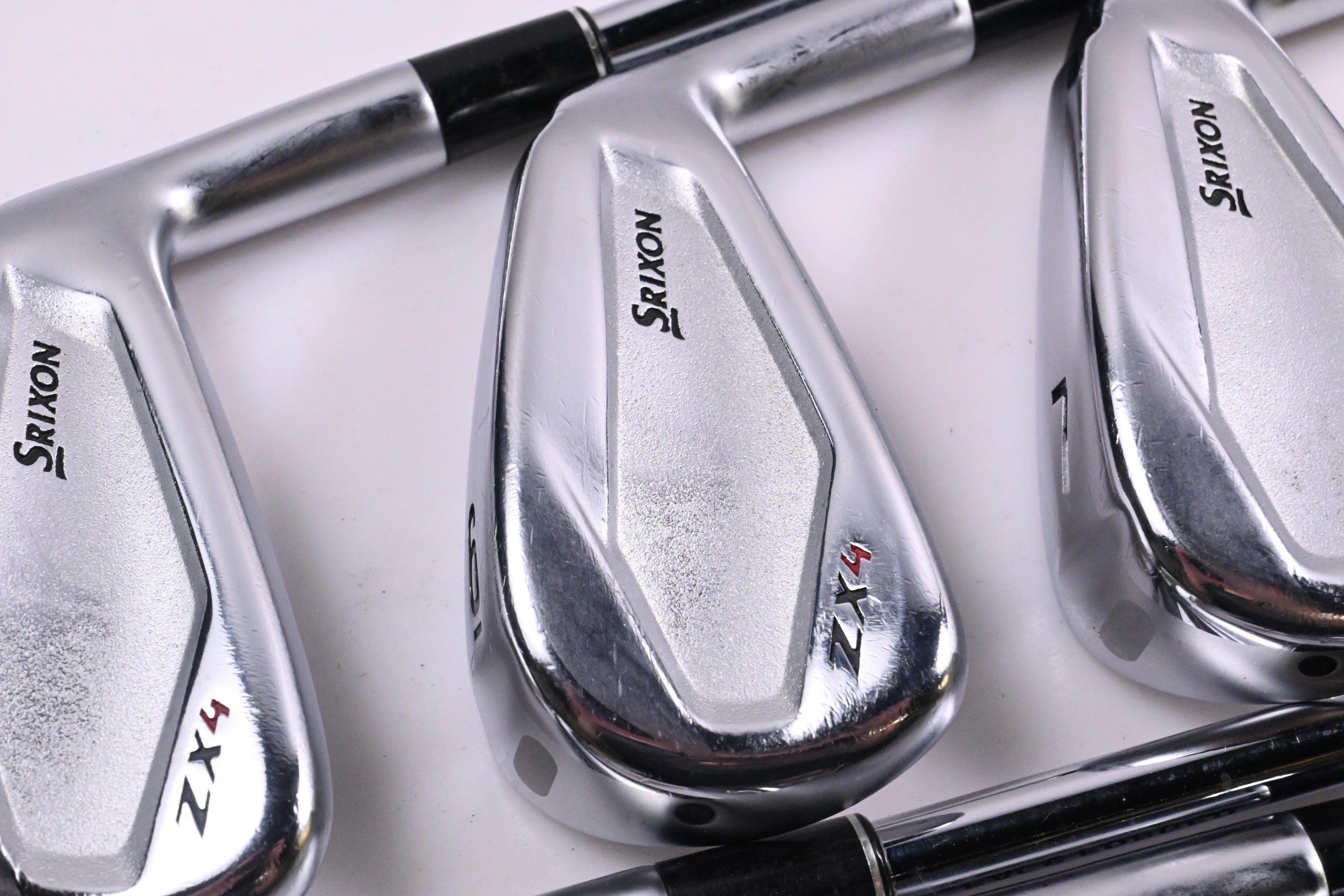 Srixon ZX4 Irons / 5-PW / Regular Flex N.S.Pro 950GH Neo Shafts