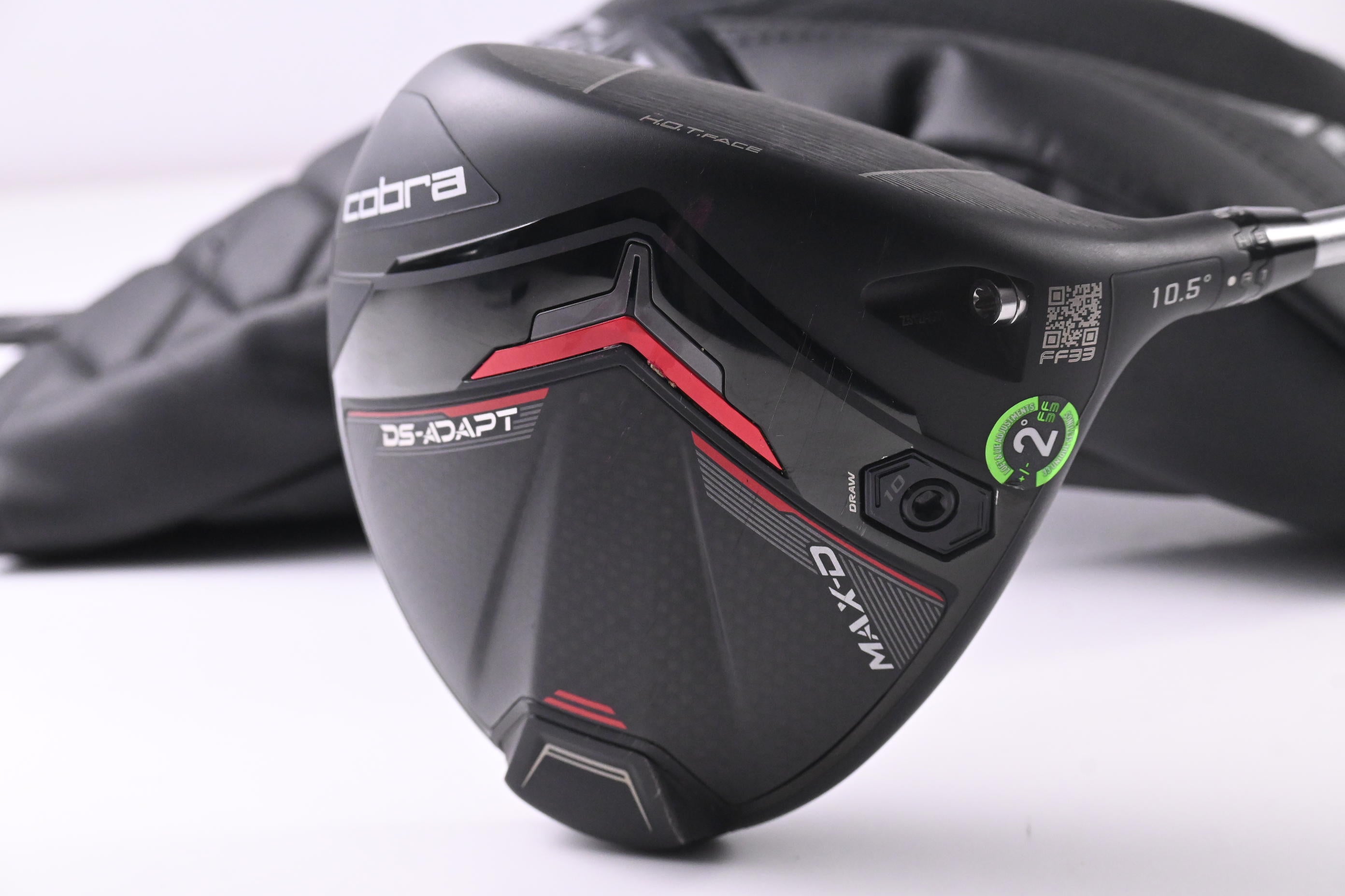 Cobra DS-Adapt MAX-D Driver / 10.5 Degree / Stiff Flex Fujikura Pro Black 60 Shaft