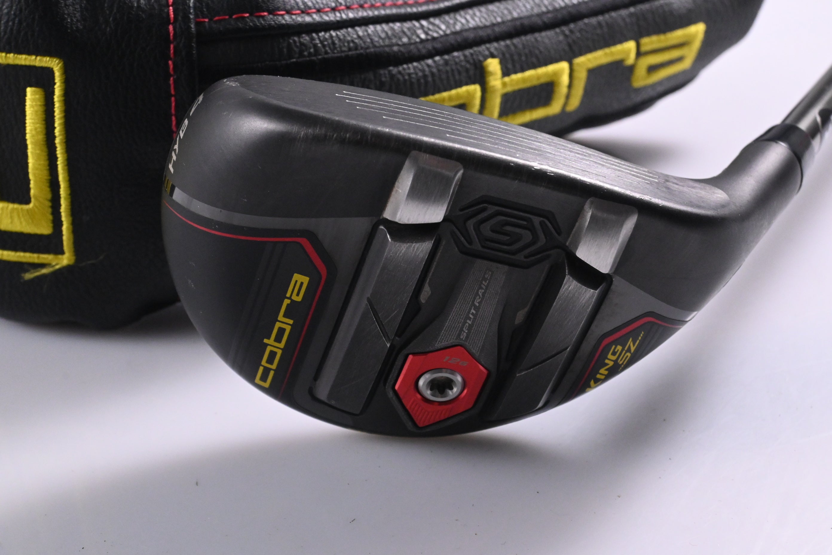 Cobra King #4 Hybrid / 21 Degree / Regular Flex UST Mamiya Recoil ESX 480 Shaft