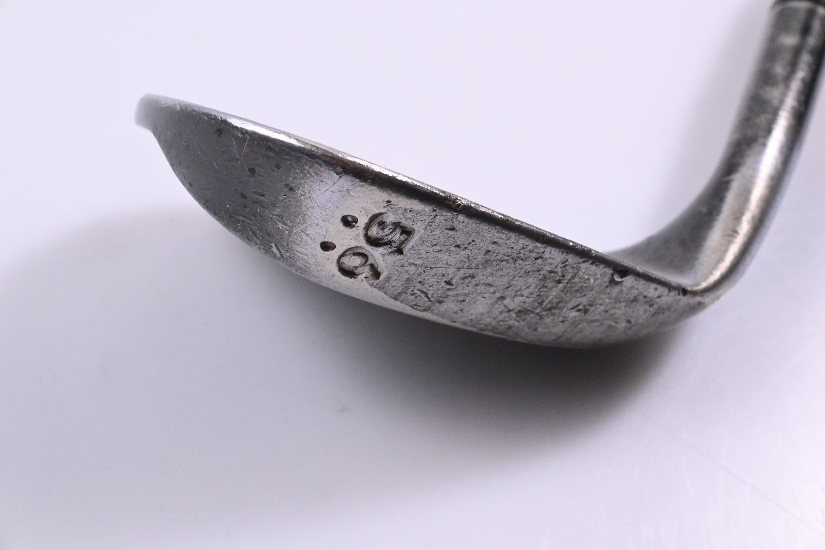 Cleveland 588 Precision Forged Sand Wedge / 56 Degree / Wedge Flex Tour Concept