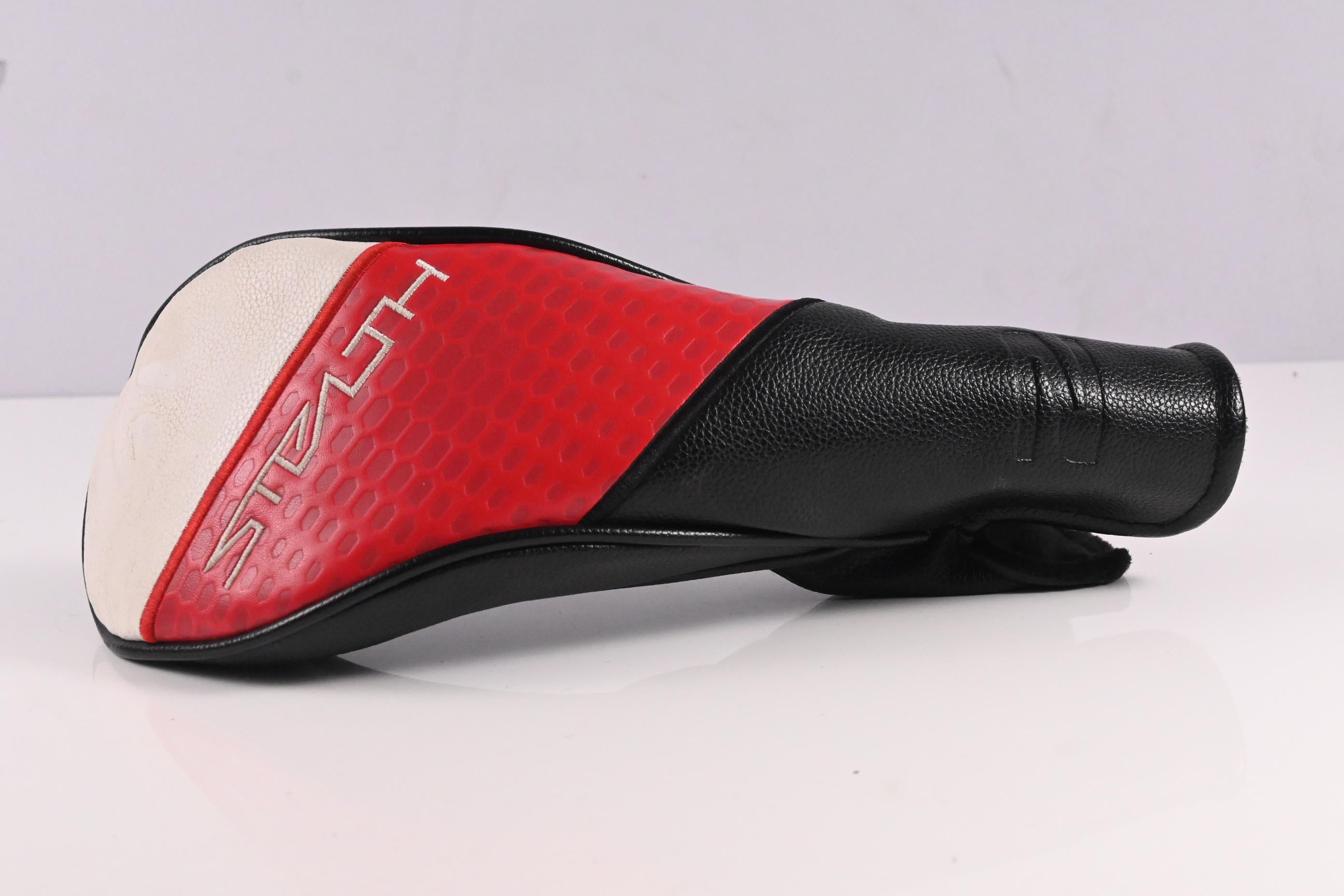 Taylormade Stealth 2 HD #3 Wood / 16 Degree / Regular Flex Speeder NX Red 50
