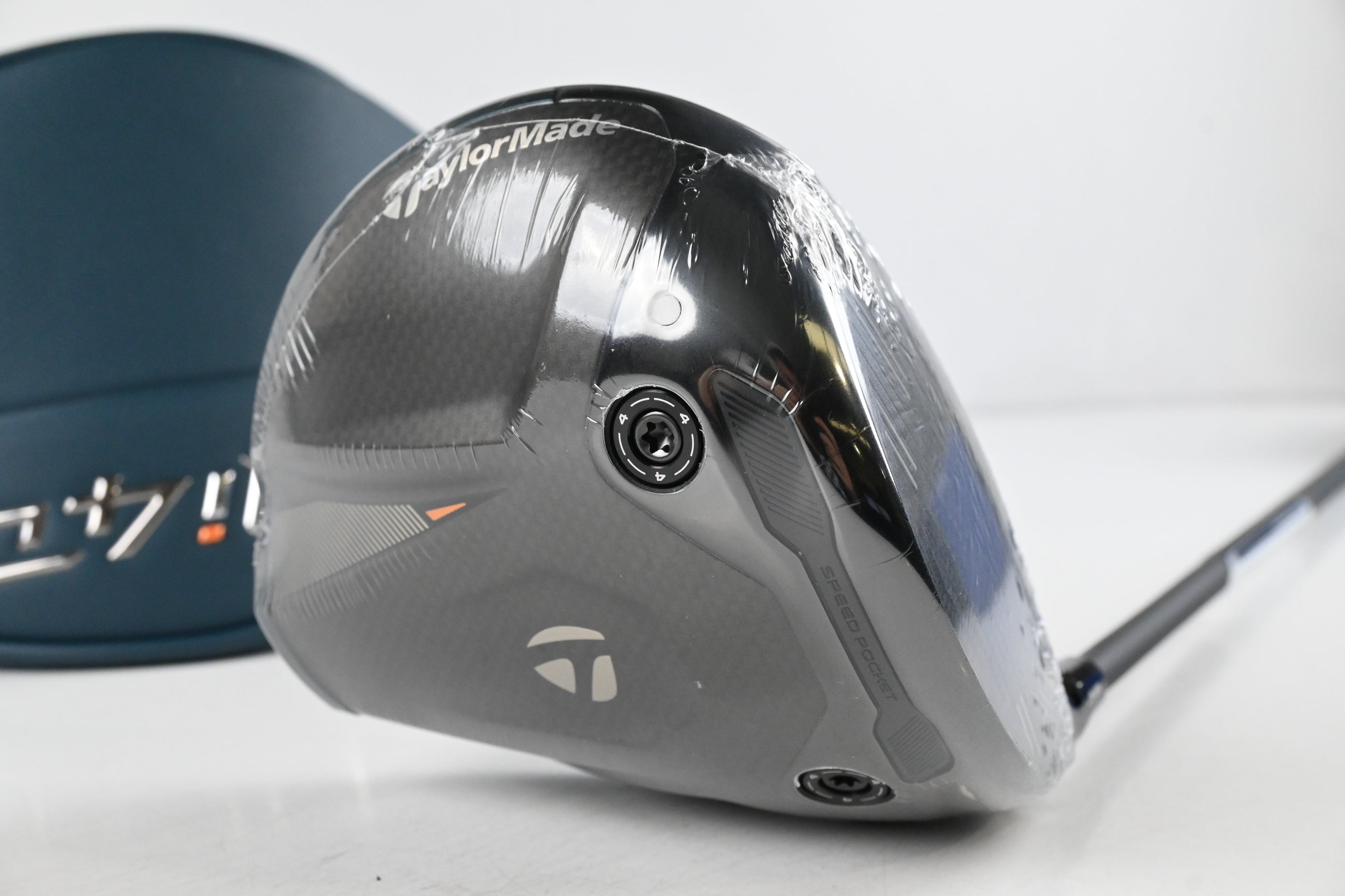Taylormade Qi4D Driver / 9 Degree / Stiff Flex Reax Blue 50 Shaft