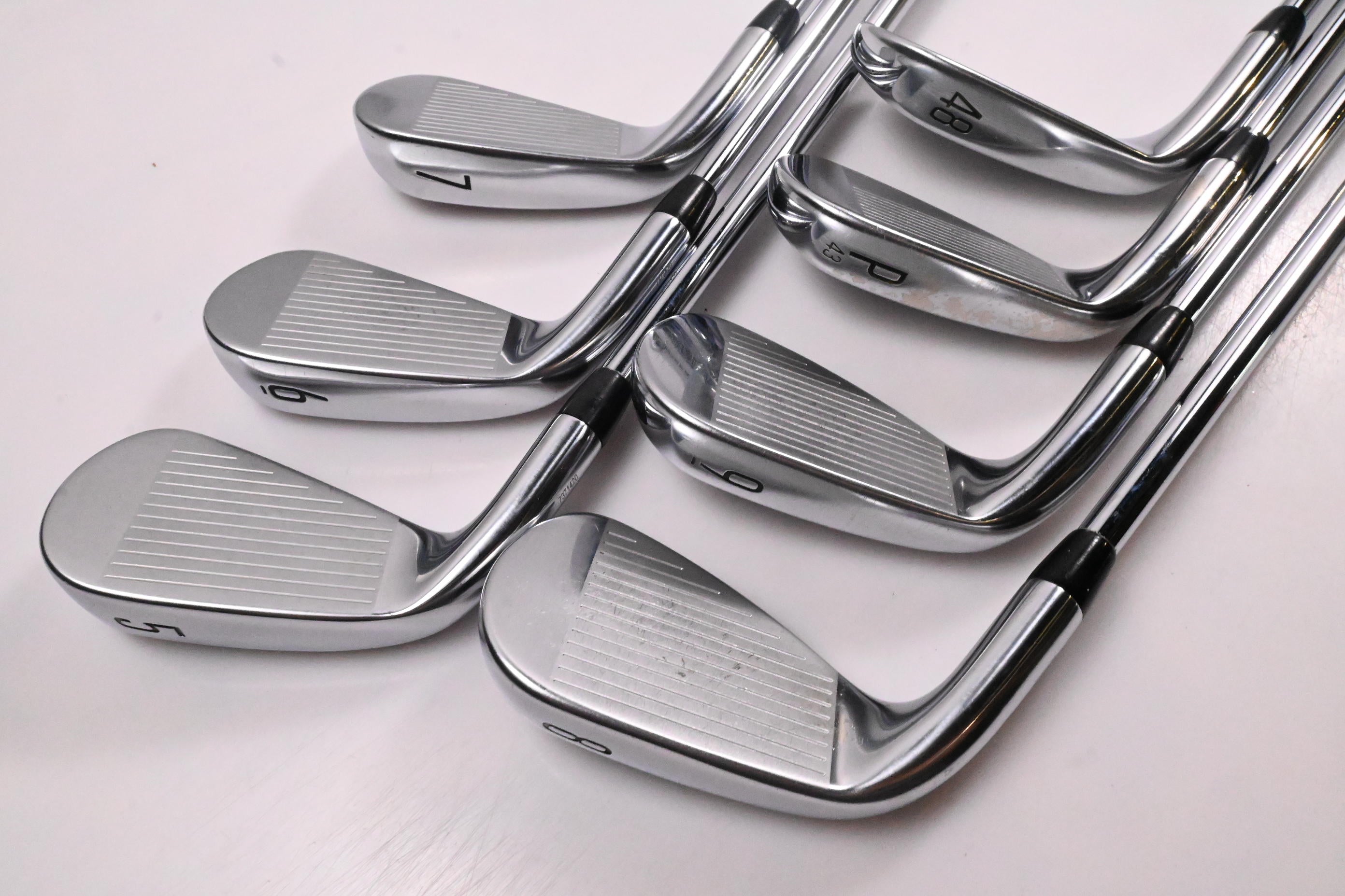 Titleist T300 2021 Irons / 5-PW+GW / Regular Flex True Temper AMT Red R300