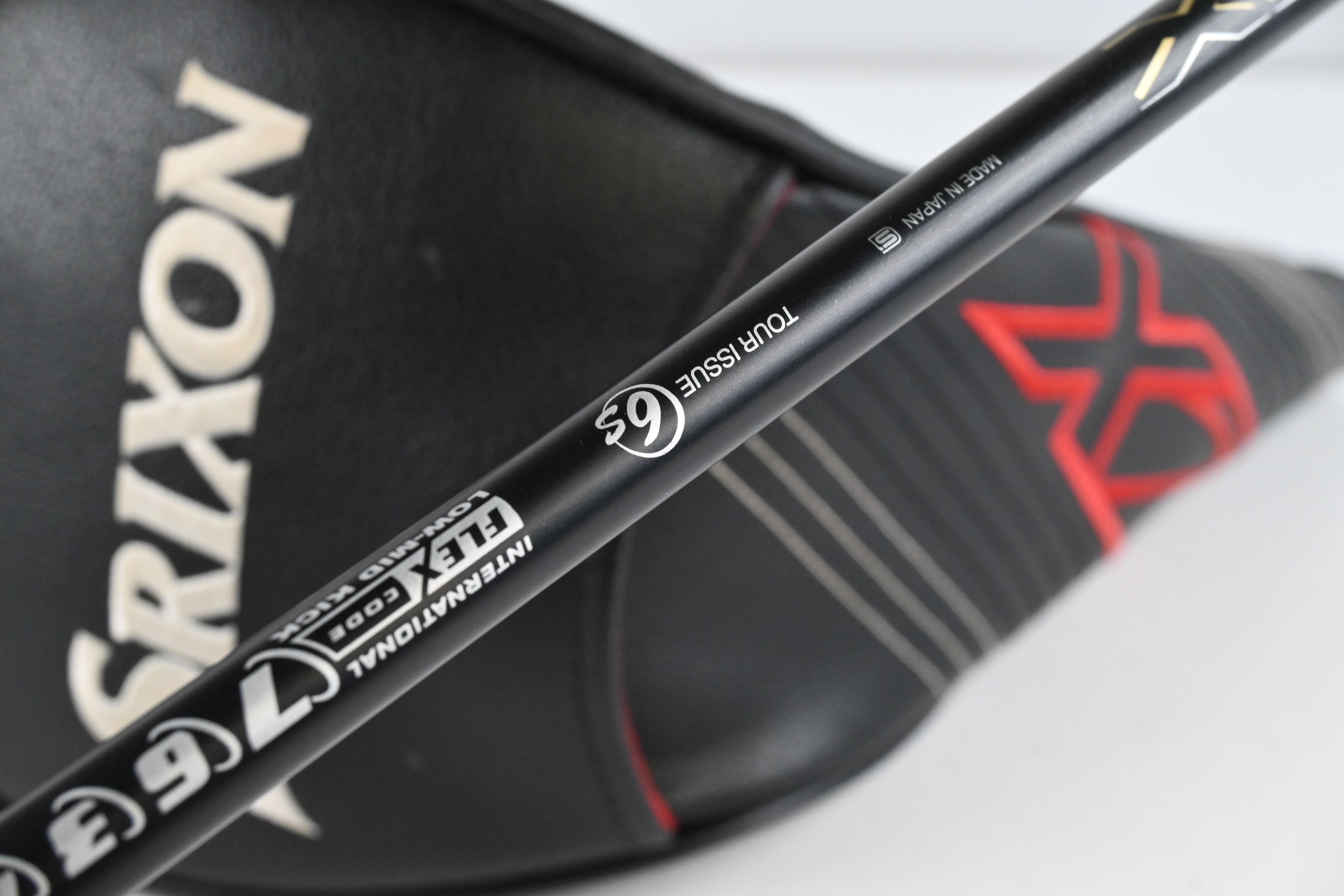Srixon ZX7 Driver / 9.5 Degree / Stiff Flex Miyazaki Codex 6 Shaft